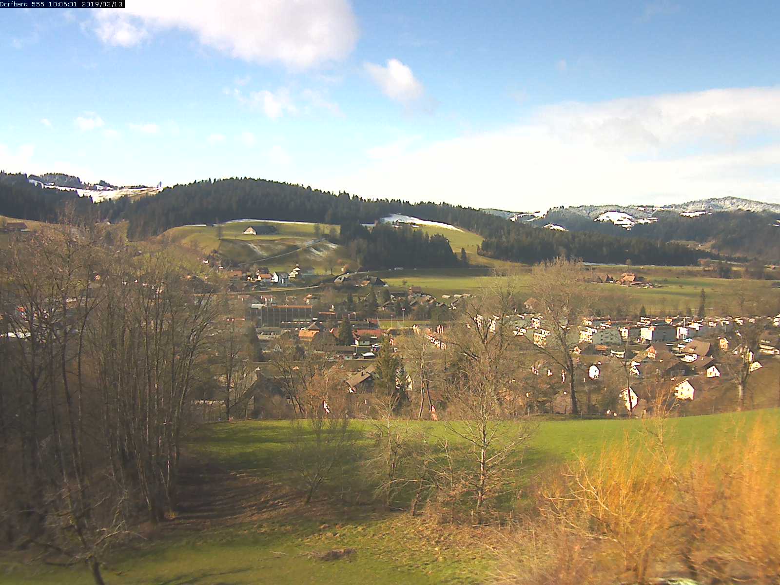 Webcam-Bild: Aussicht vom Dorfberg in Langnau 20190313-100601