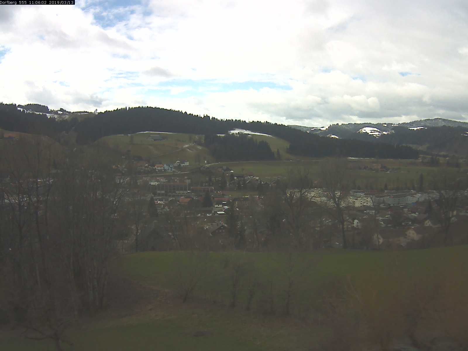 Webcam-Bild: Aussicht vom Dorfberg in Langnau 20190313-110601