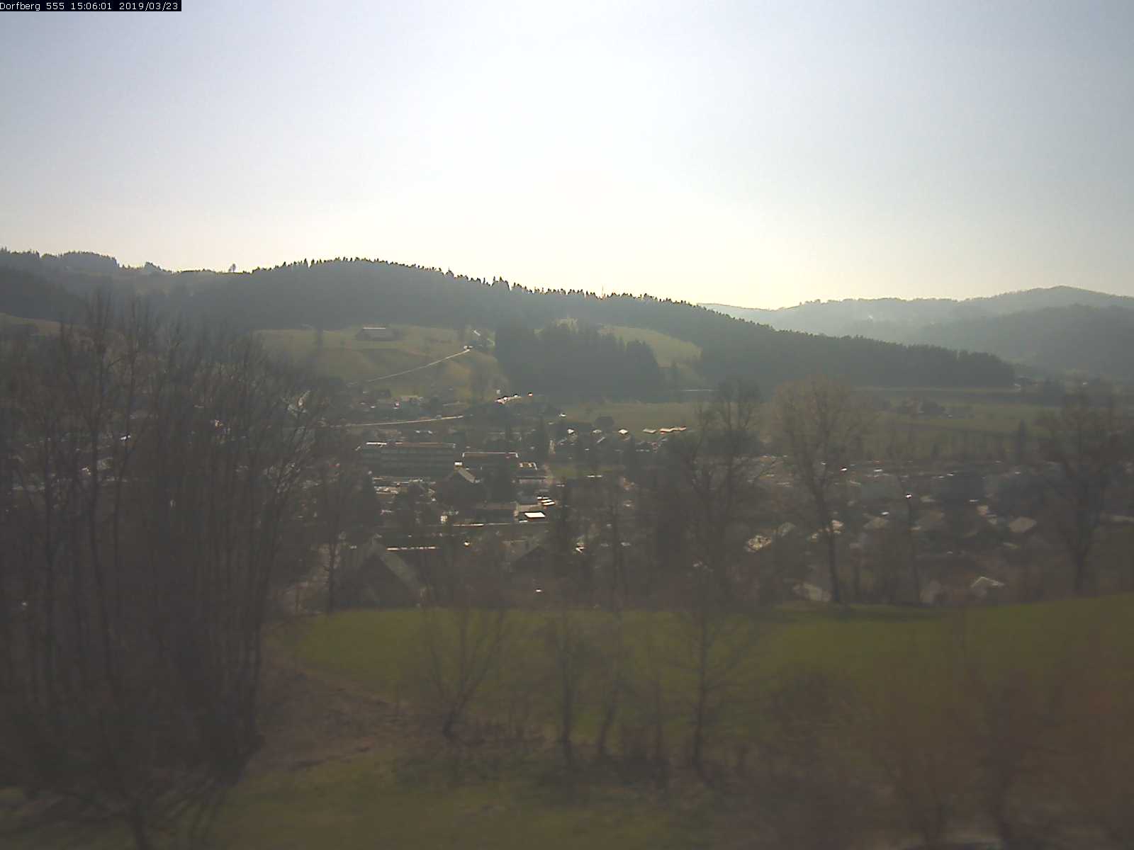 Webcam-Bild: Aussicht vom Dorfberg in Langnau 20190323-150601