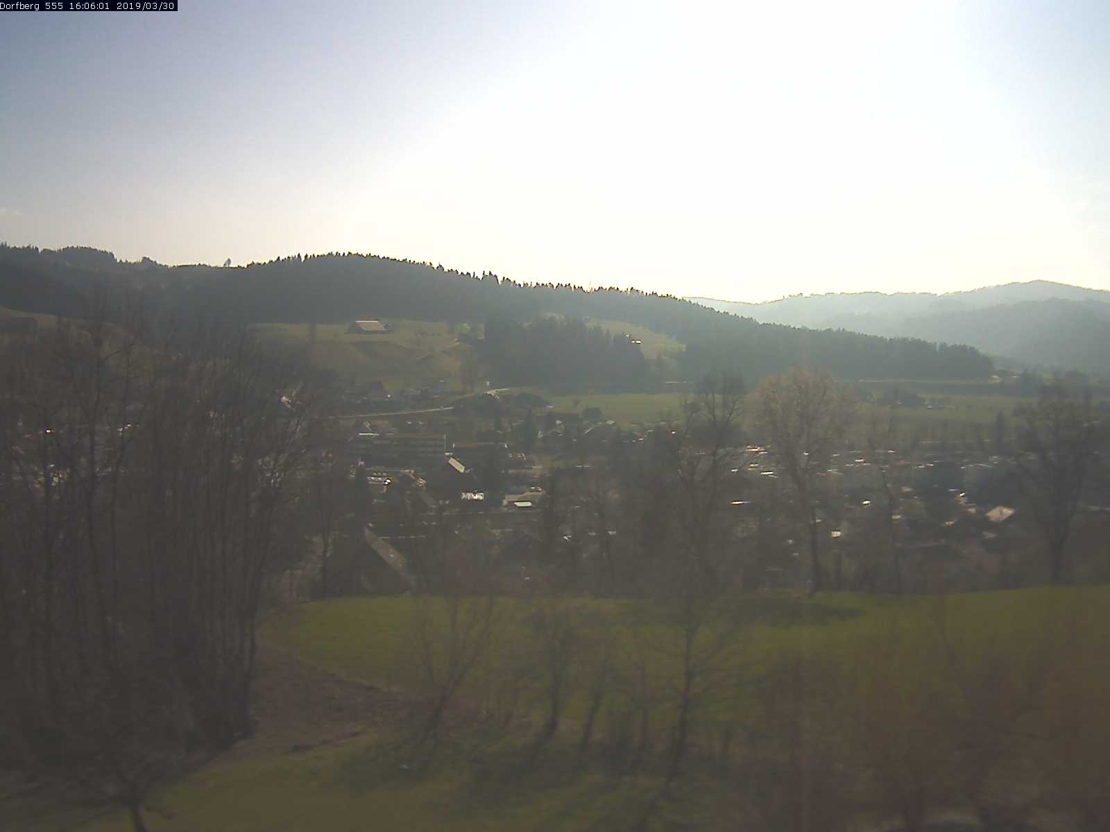 Webcam-Bild: Aussicht vom Dorfberg in Langnau 20190330-160601