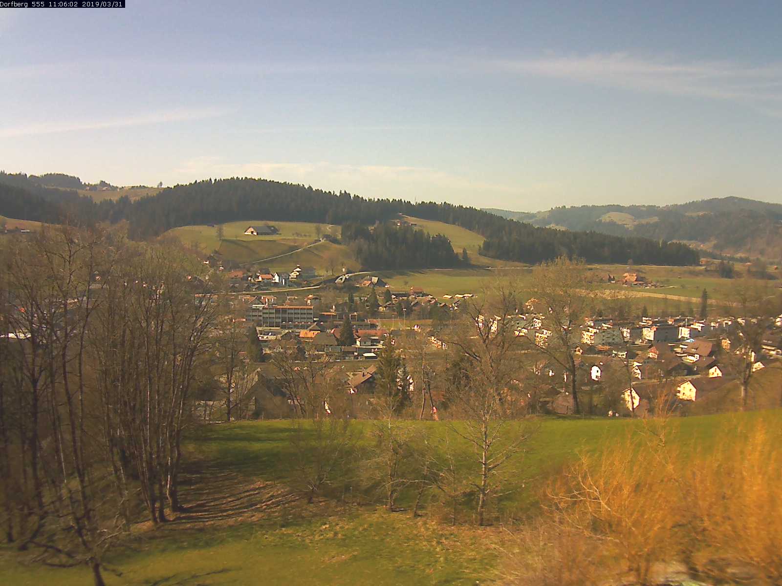 Webcam-Bild: Aussicht vom Dorfberg in Langnau 20190331-110601