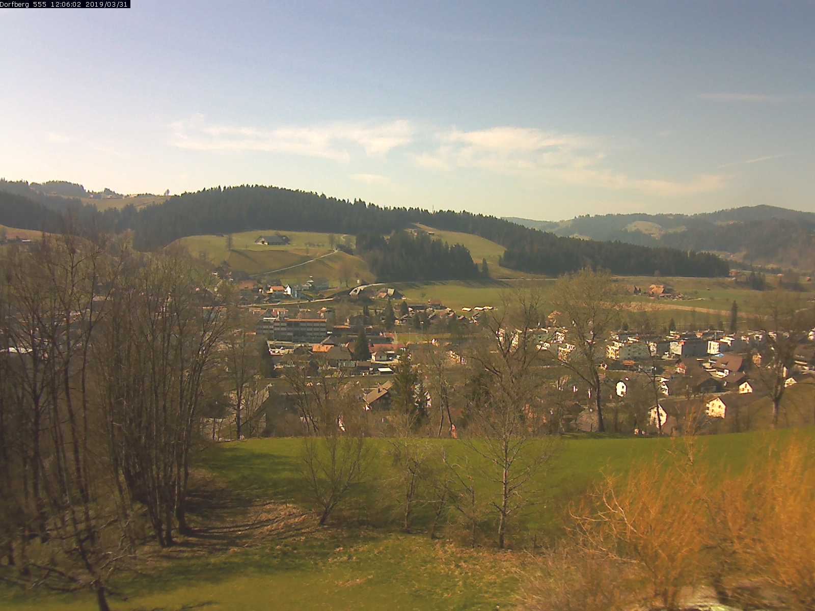 Webcam-Bild: Aussicht vom Dorfberg in Langnau 20190331-120601