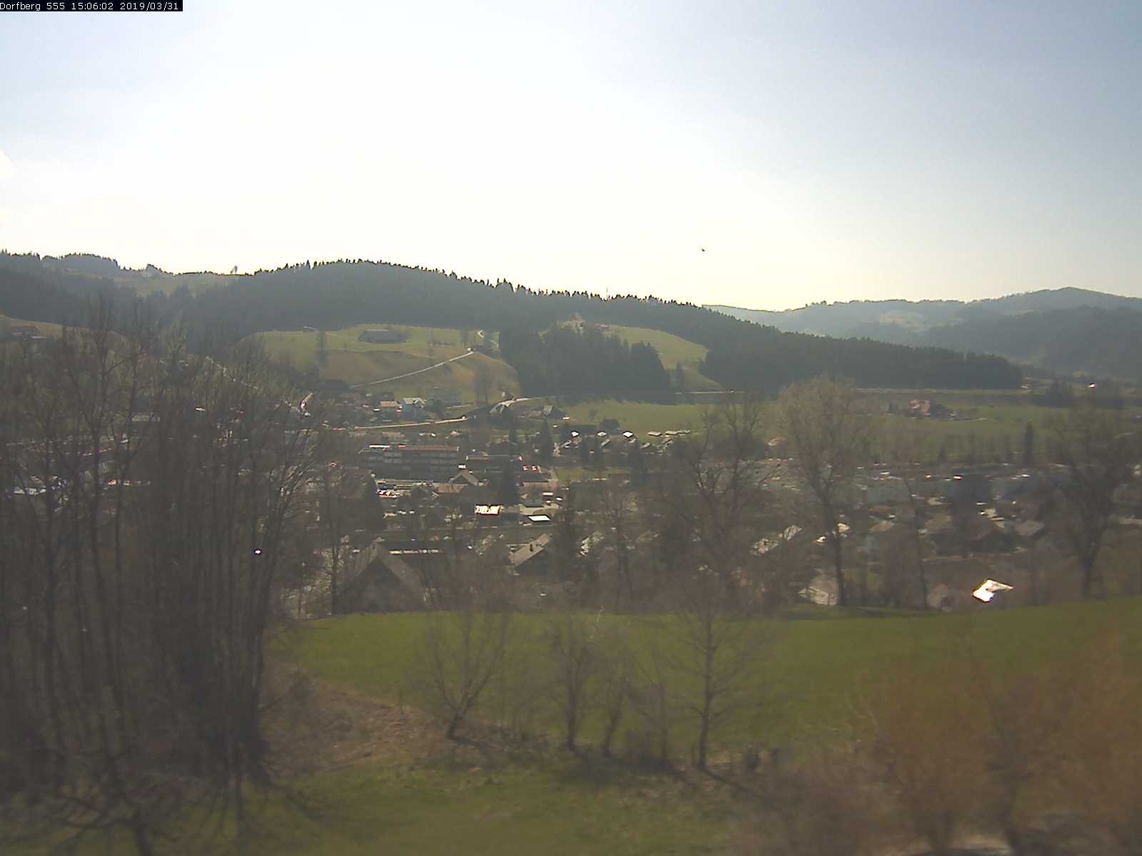 Webcam-Bild: Aussicht vom Dorfberg in Langnau 20190331-150601