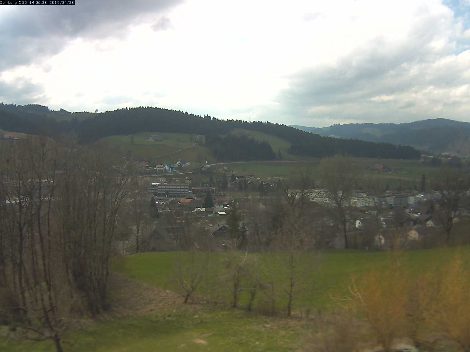Webcam-Bild: Aussicht vom Dorfberg in Langnau 20190403-140601