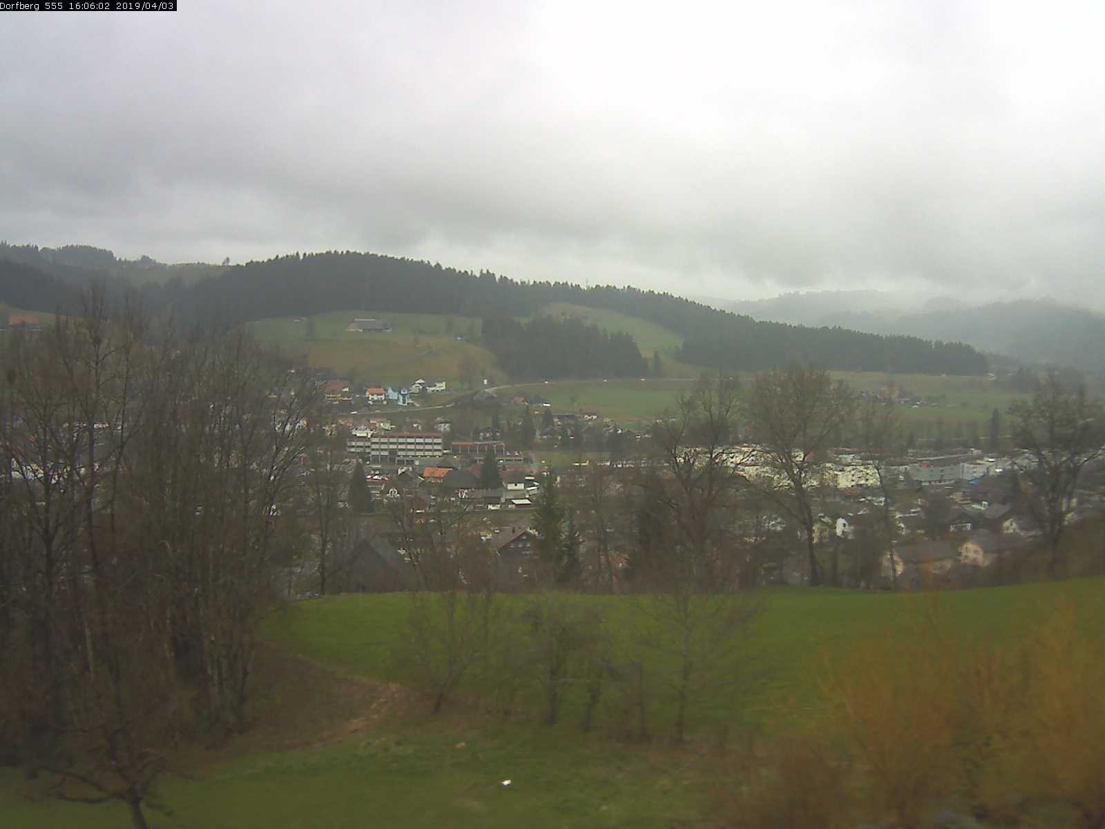 Webcam-Bild: Aussicht vom Dorfberg in Langnau 20190403-160601