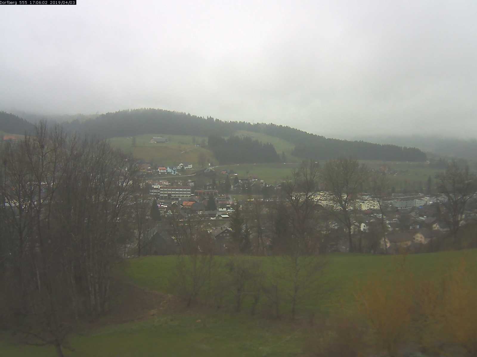 Webcam-Bild: Aussicht vom Dorfberg in Langnau 20190403-170601