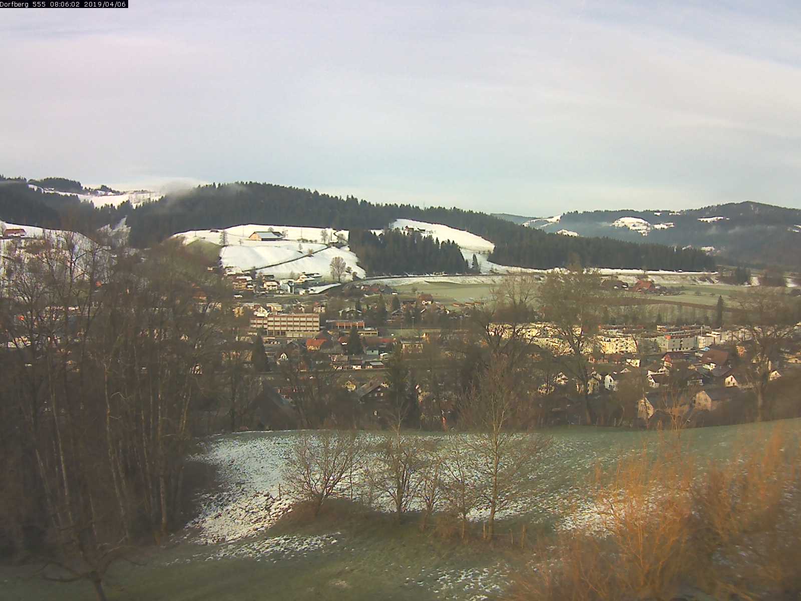 Webcam-Bild: Aussicht vom Dorfberg in Langnau 20190406-080601