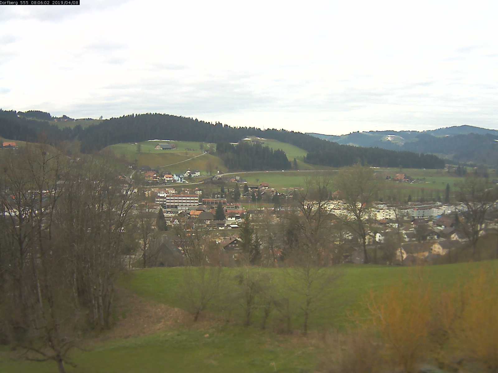 Webcam-Bild: Aussicht vom Dorfberg in Langnau 20190408-080601