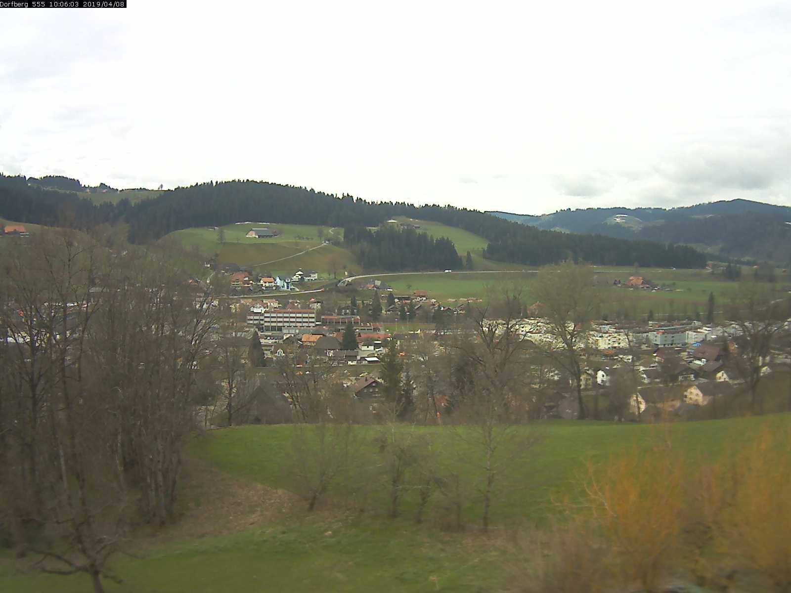 Webcam-Bild: Aussicht vom Dorfberg in Langnau 20190408-100601