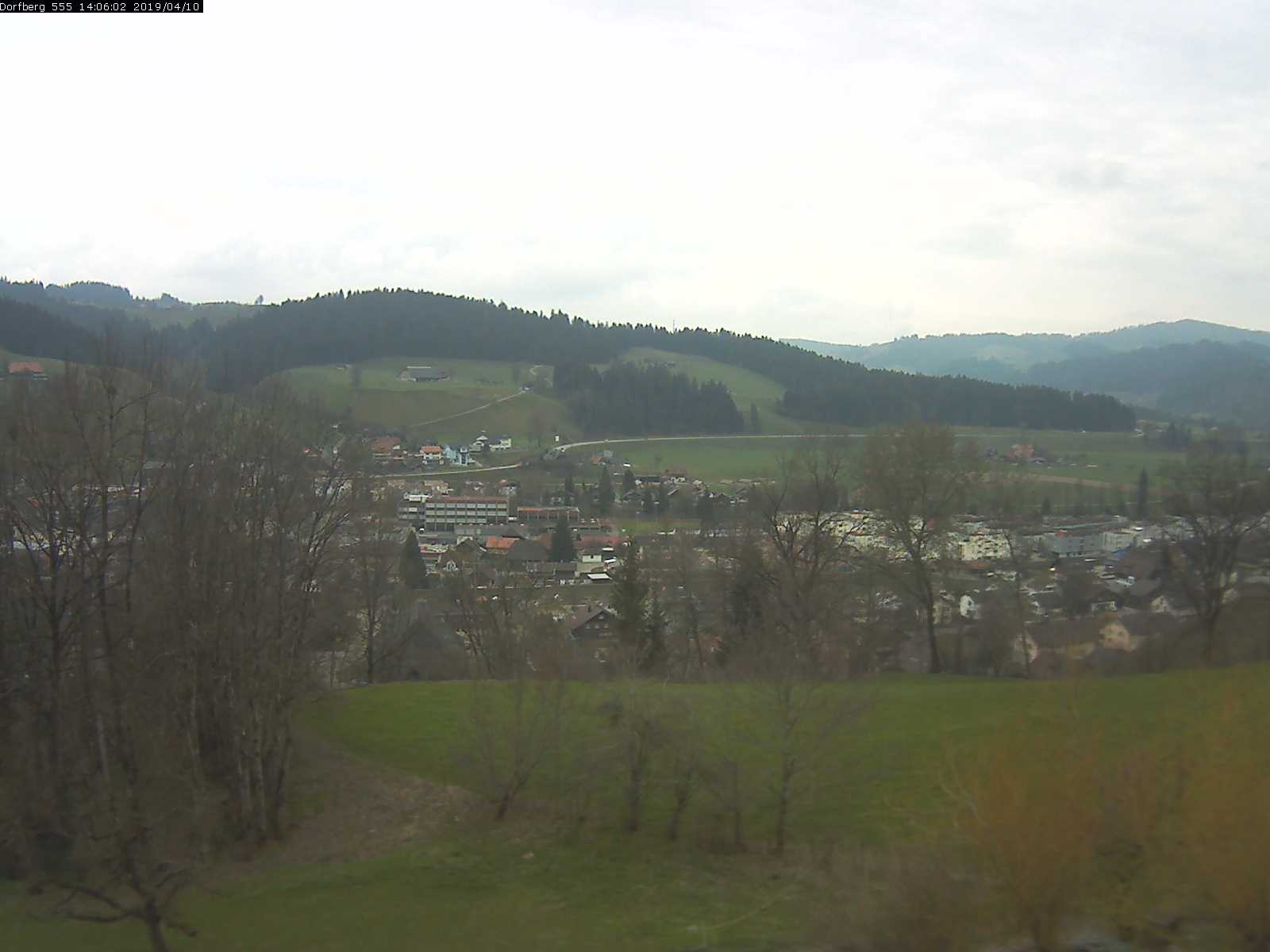 Webcam-Bild: Aussicht vom Dorfberg in Langnau 20190410-140601