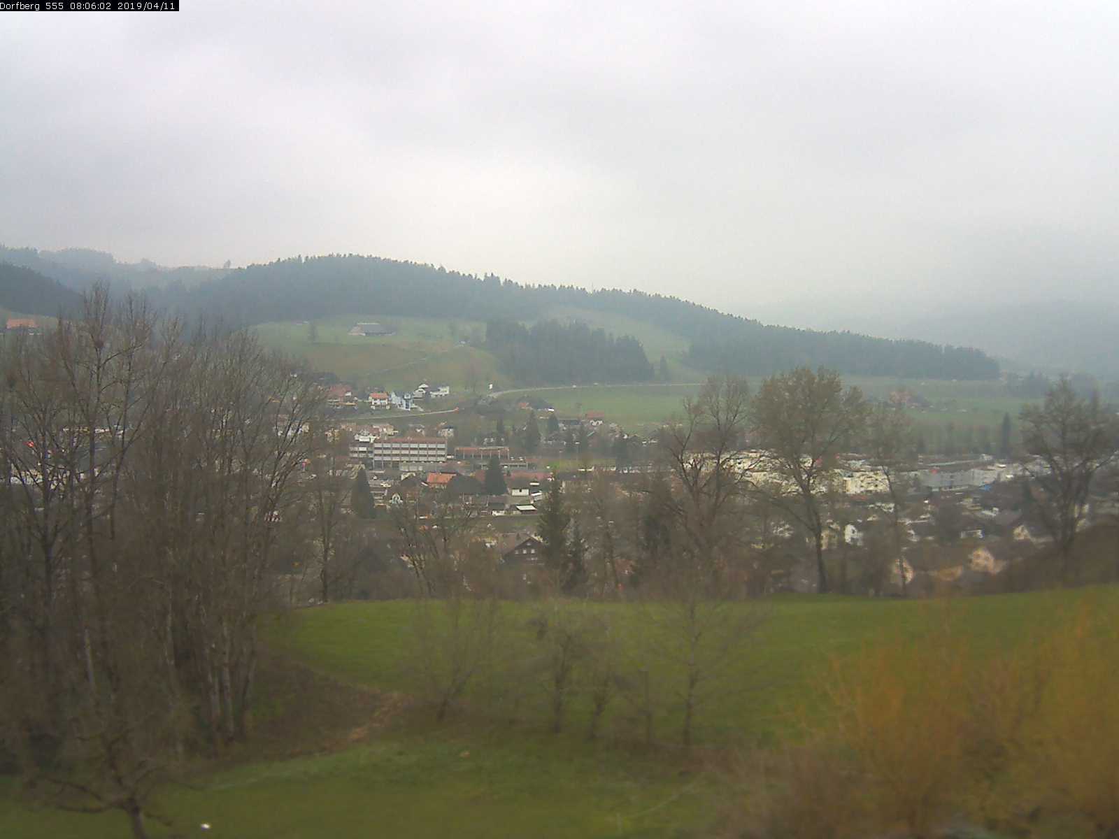 Webcam-Bild: Aussicht vom Dorfberg in Langnau 20190411-080601