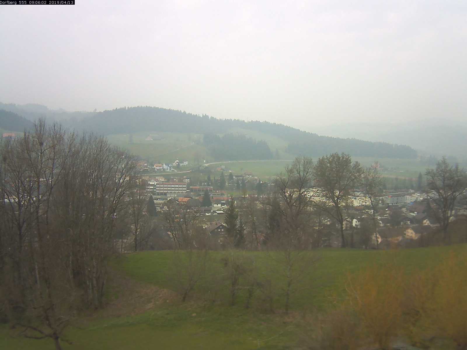 Webcam-Bild: Aussicht vom Dorfberg in Langnau 20190413-090601