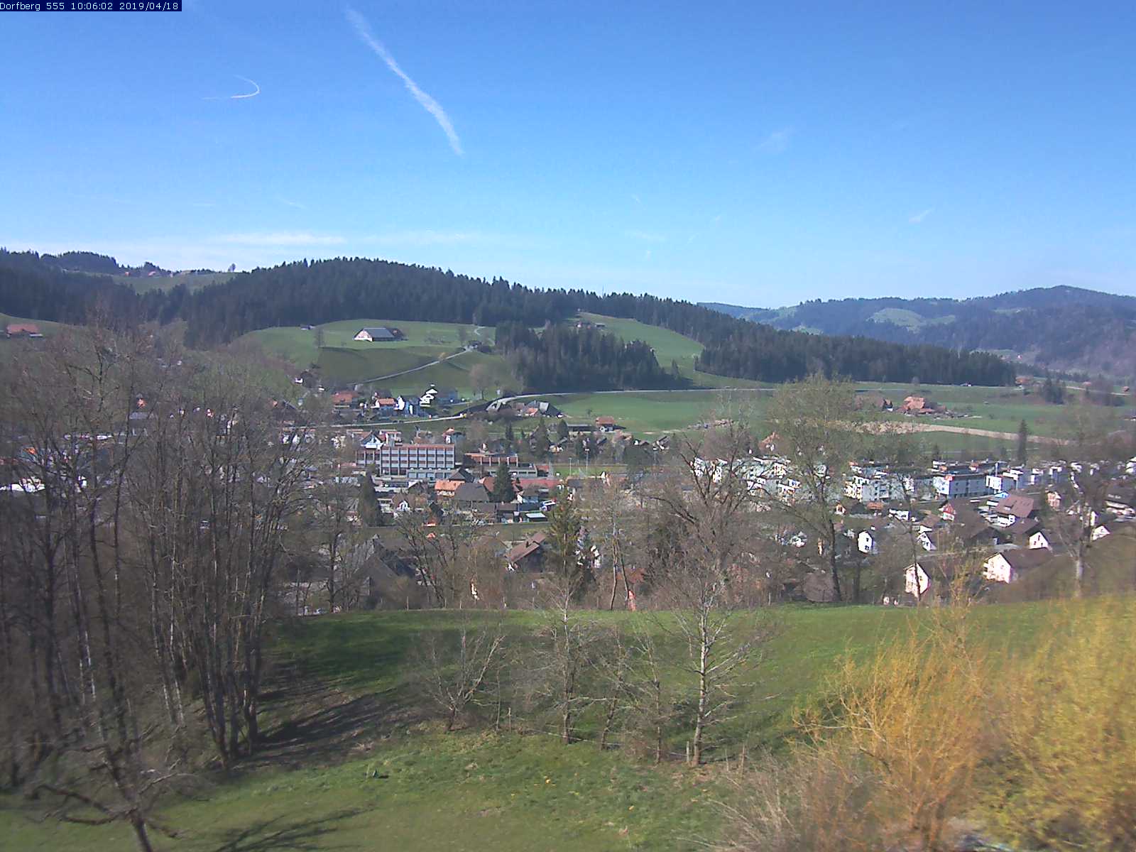 Webcam-Bild: Aussicht vom Dorfberg in Langnau 20190418-100601