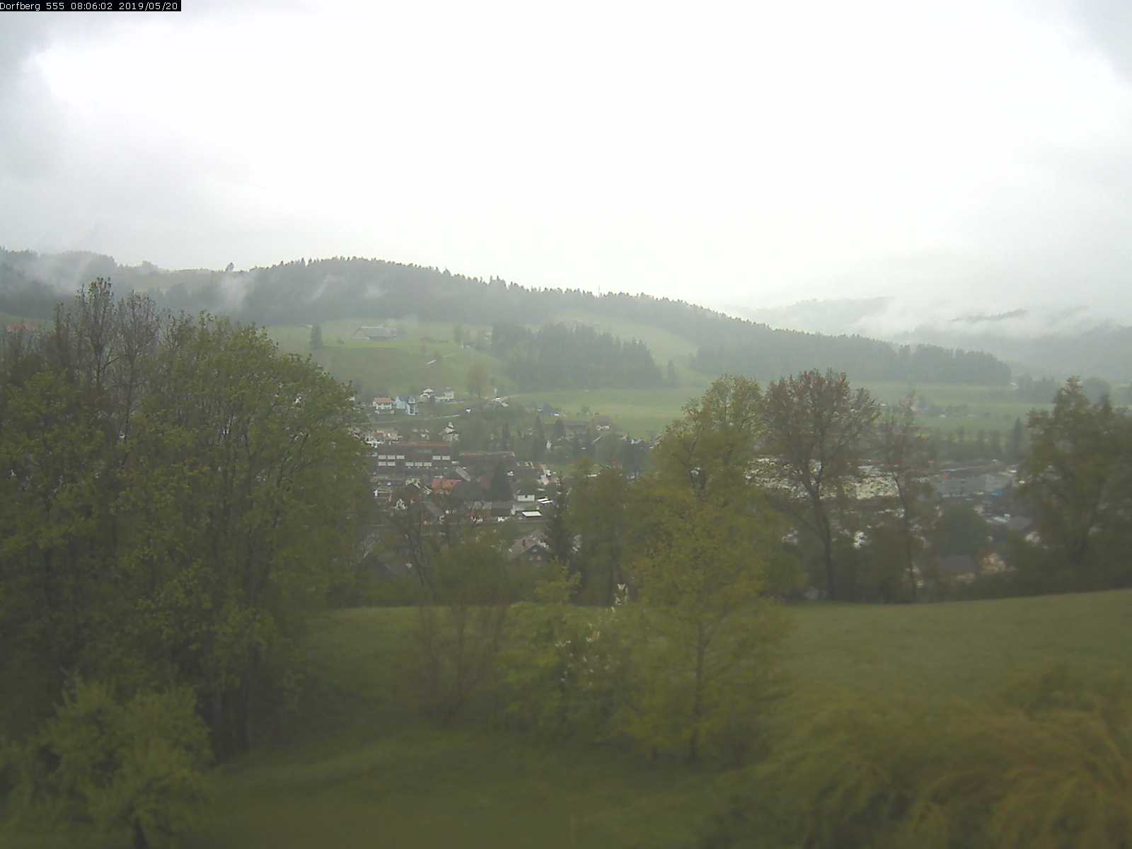 Webcam-Bild: Aussicht vom Dorfberg in Langnau 20190520-080601