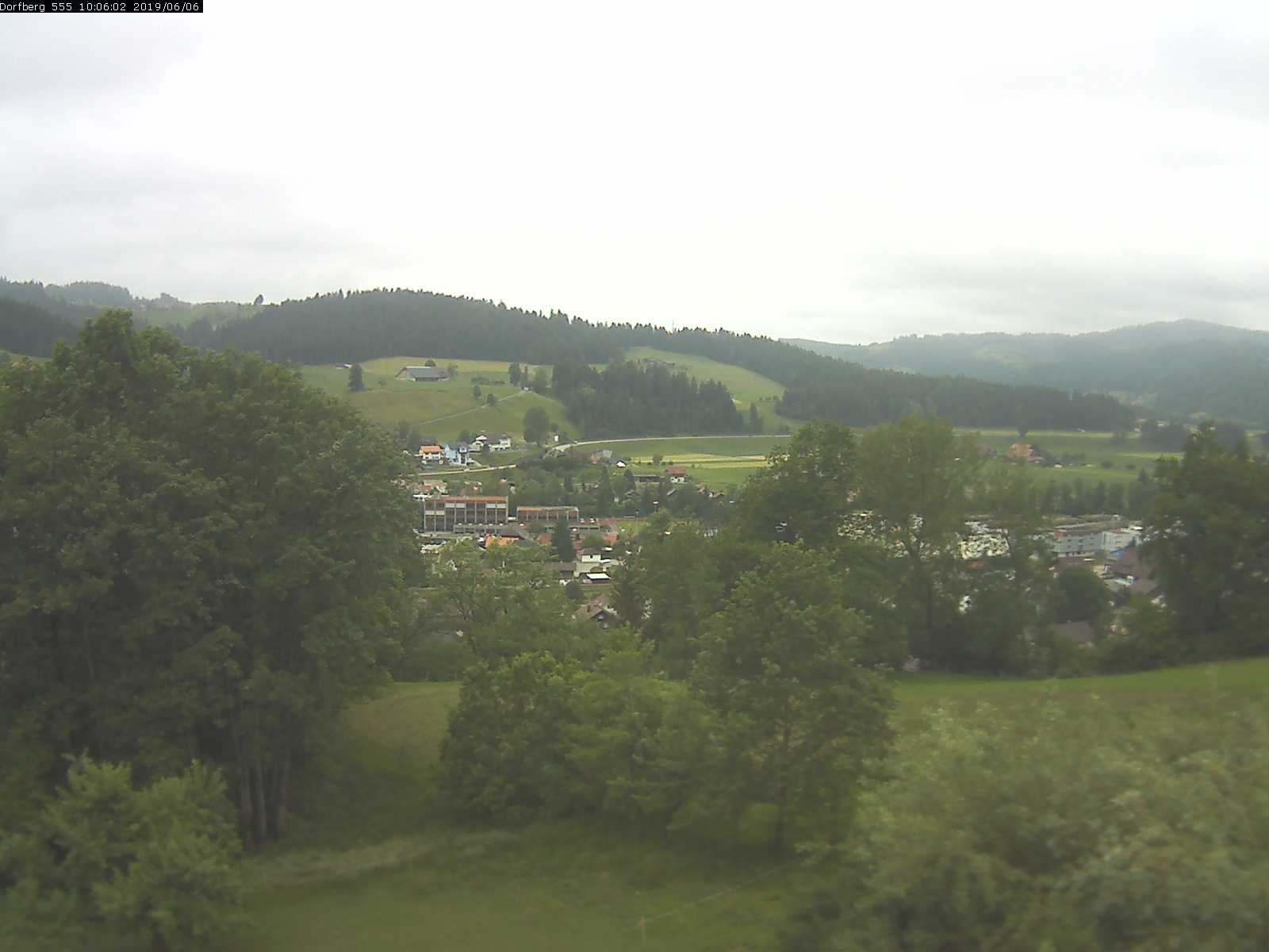 Webcam-Bild: Aussicht vom Dorfberg in Langnau 20190606-100601