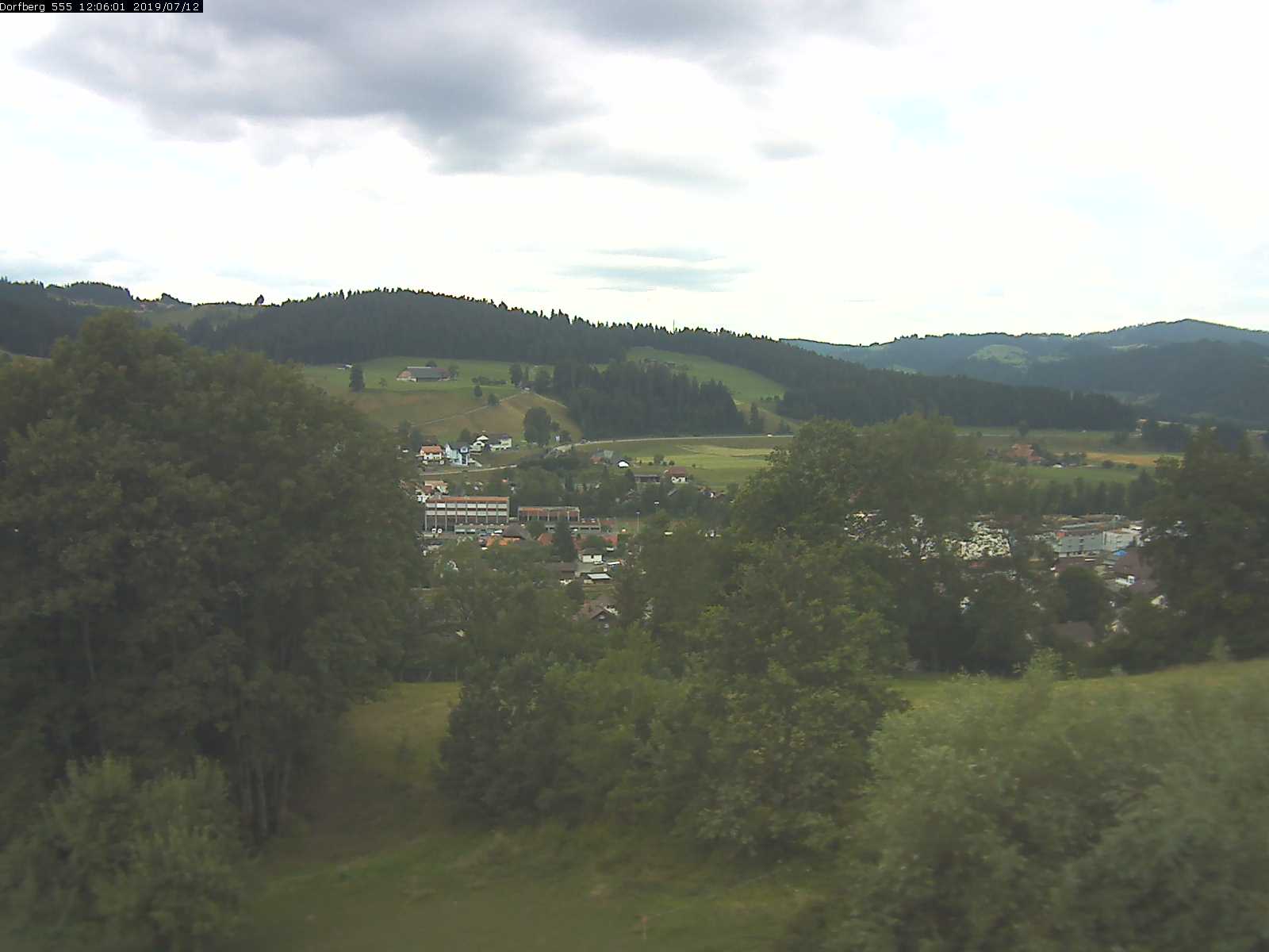 Webcam-Bild: Aussicht vom Dorfberg in Langnau 20190712-120601