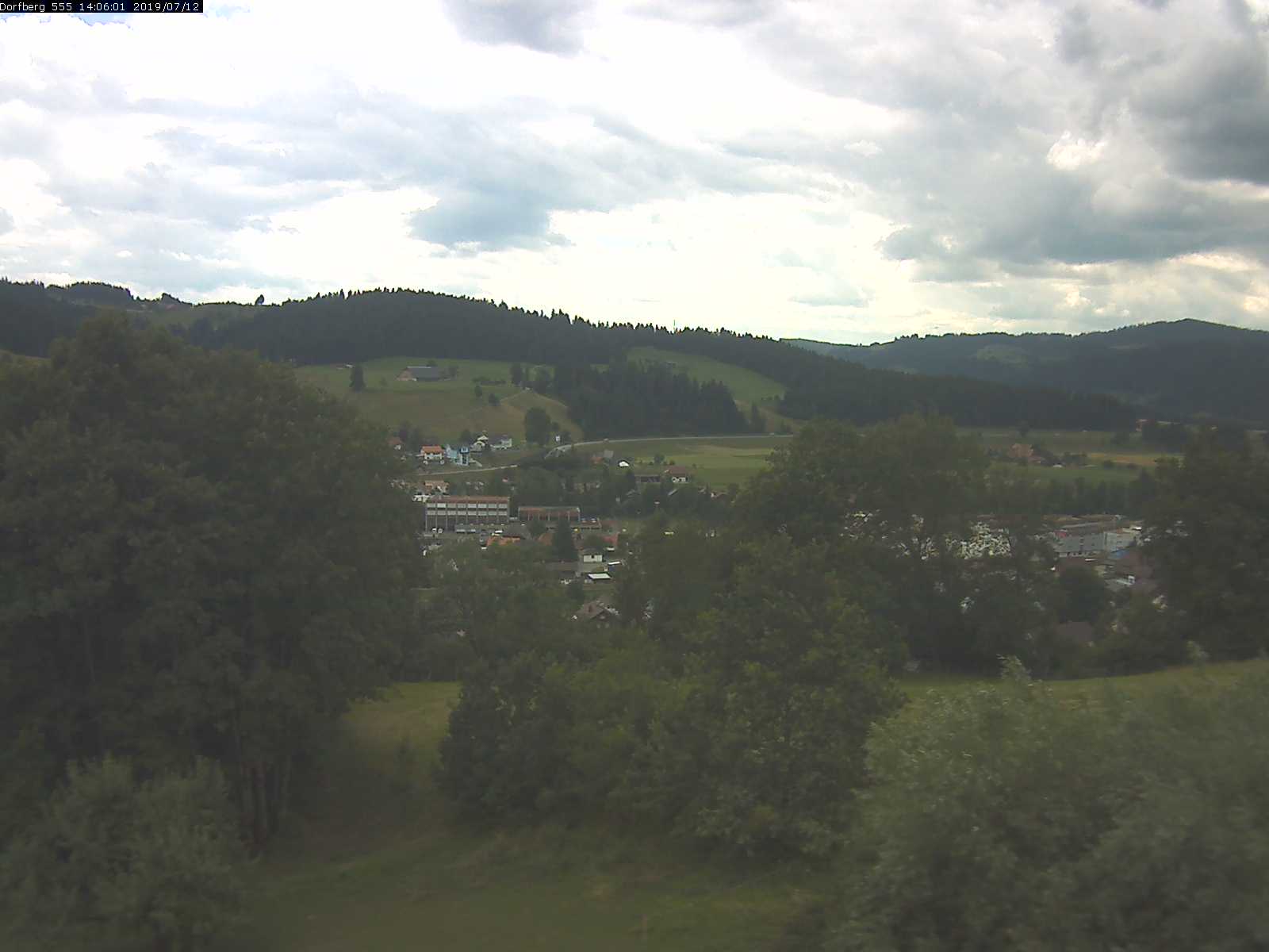 Webcam-Bild: Aussicht vom Dorfberg in Langnau 20190712-140601
