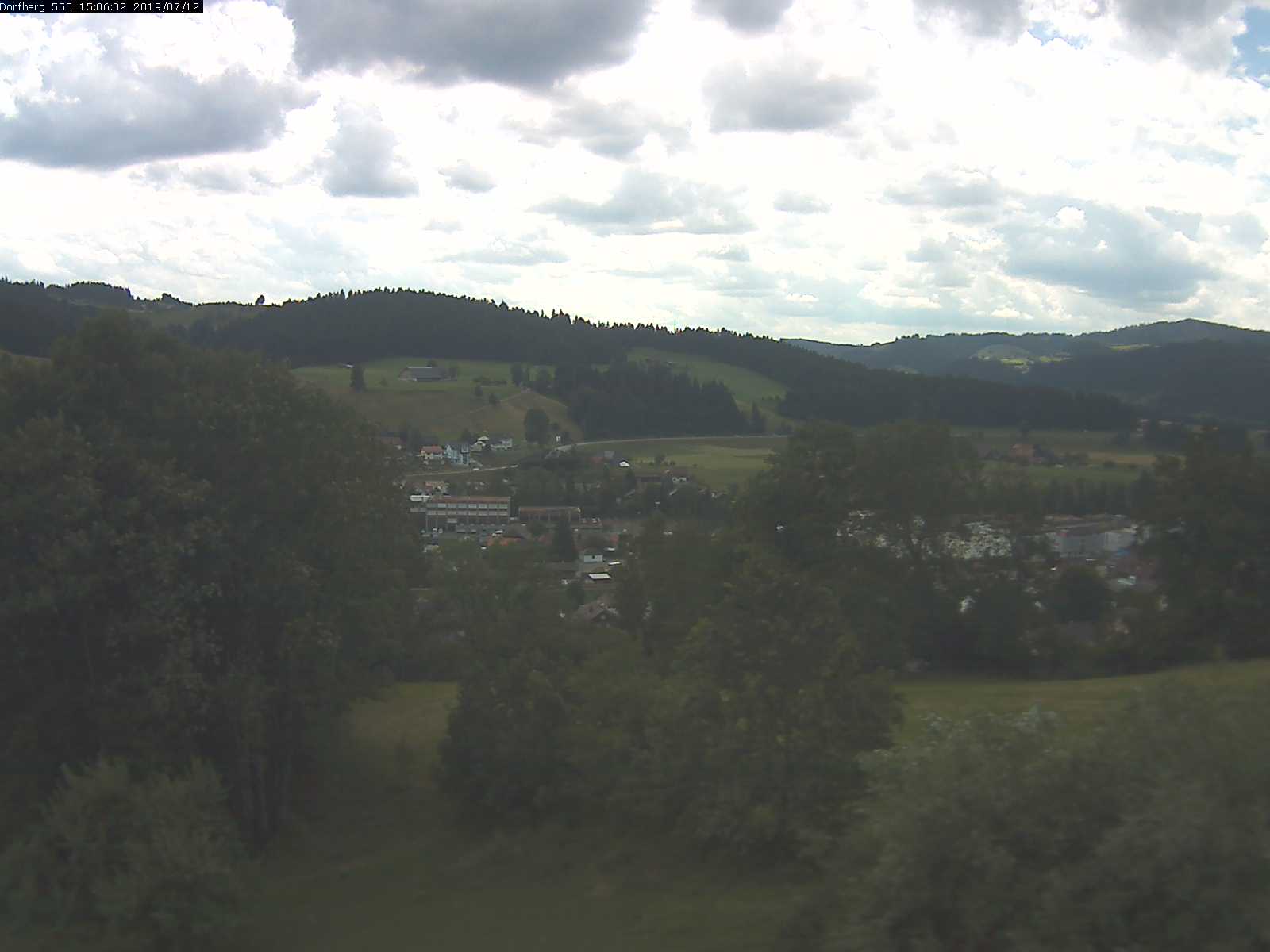 Webcam-Bild: Aussicht vom Dorfberg in Langnau 20190712-150601