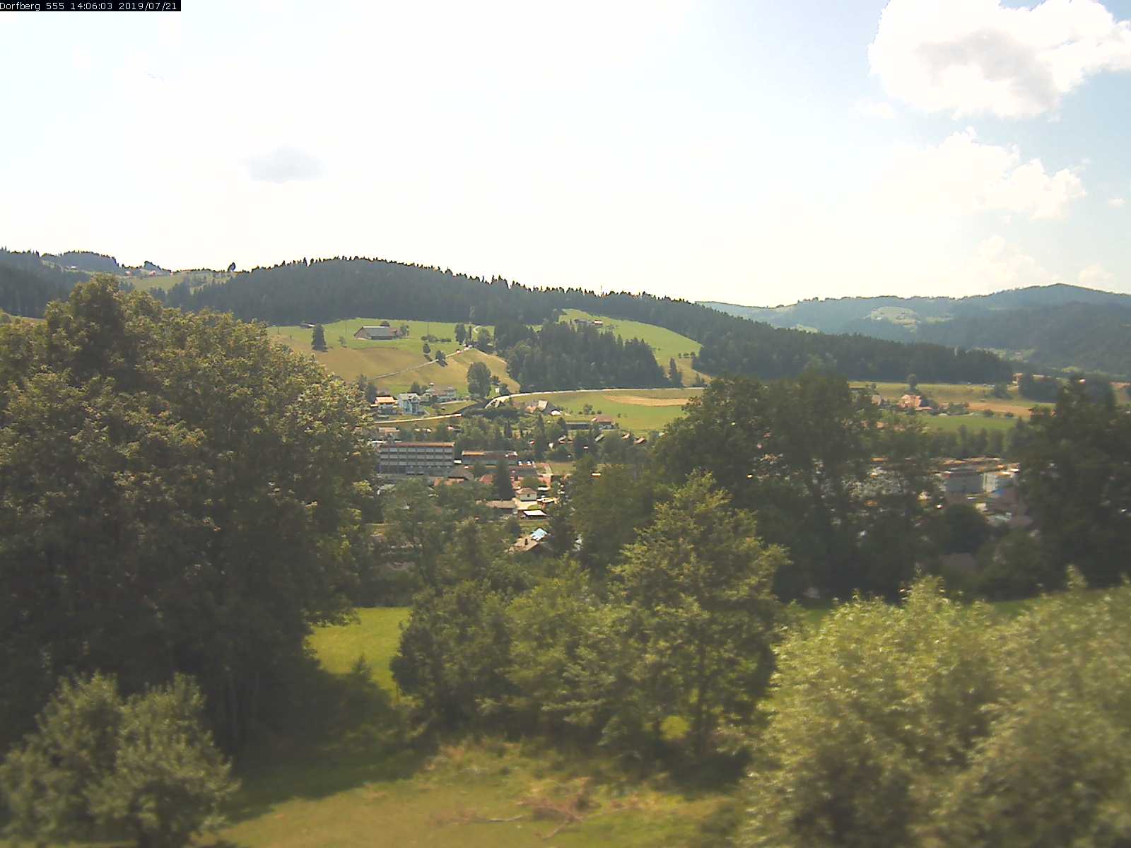 Webcam-Bild: Aussicht vom Dorfberg in Langnau 20190721-140601