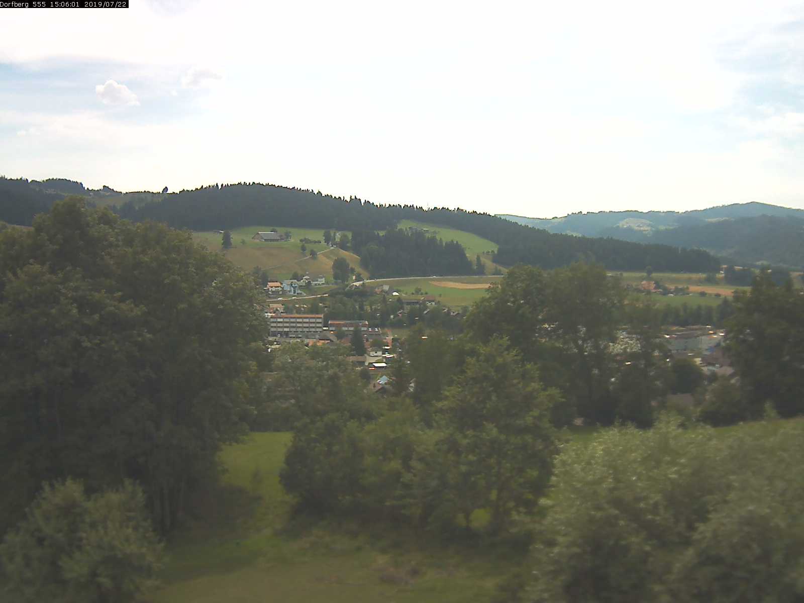 Webcam-Bild: Aussicht vom Dorfberg in Langnau 20190722-150601