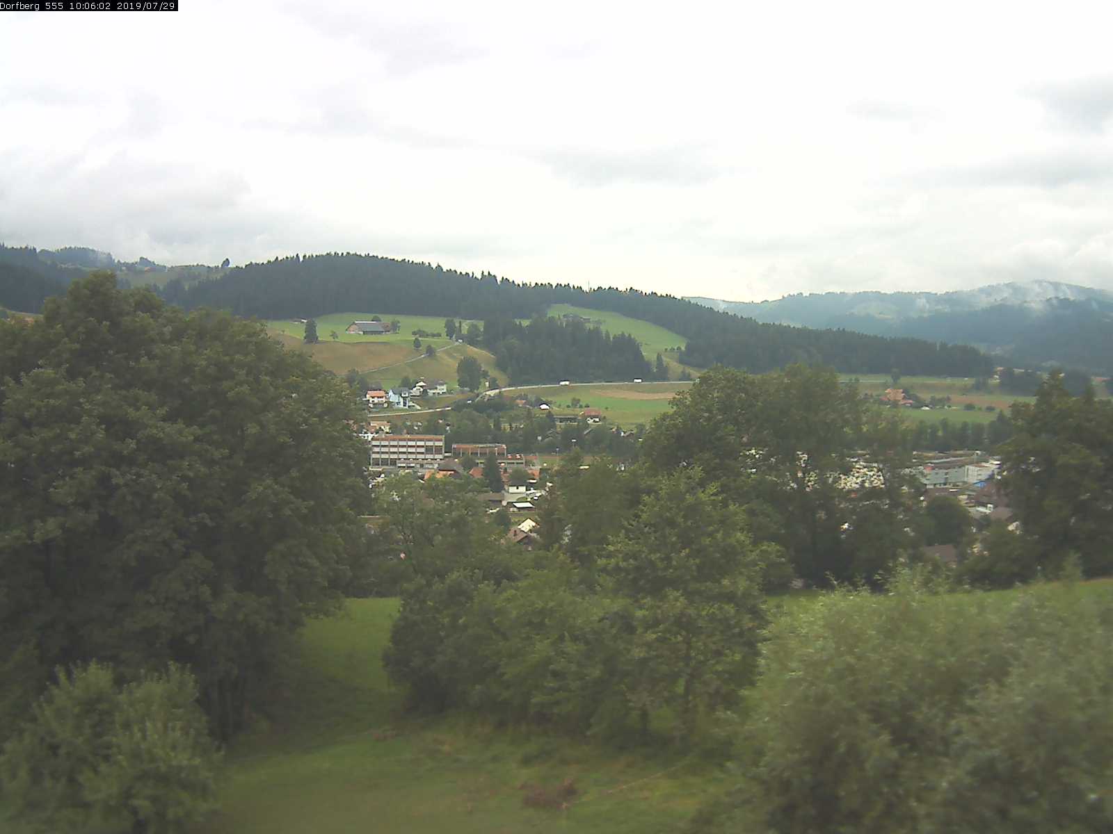 Webcam-Bild: Aussicht vom Dorfberg in Langnau 20190729-100601