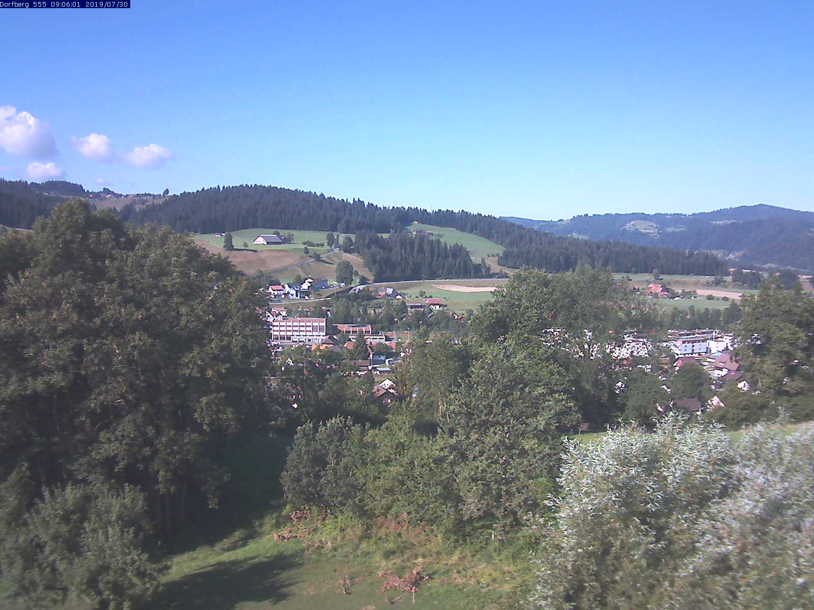 Webcam-Bild: Aussicht vom Dorfberg in Langnau 20190730-090601