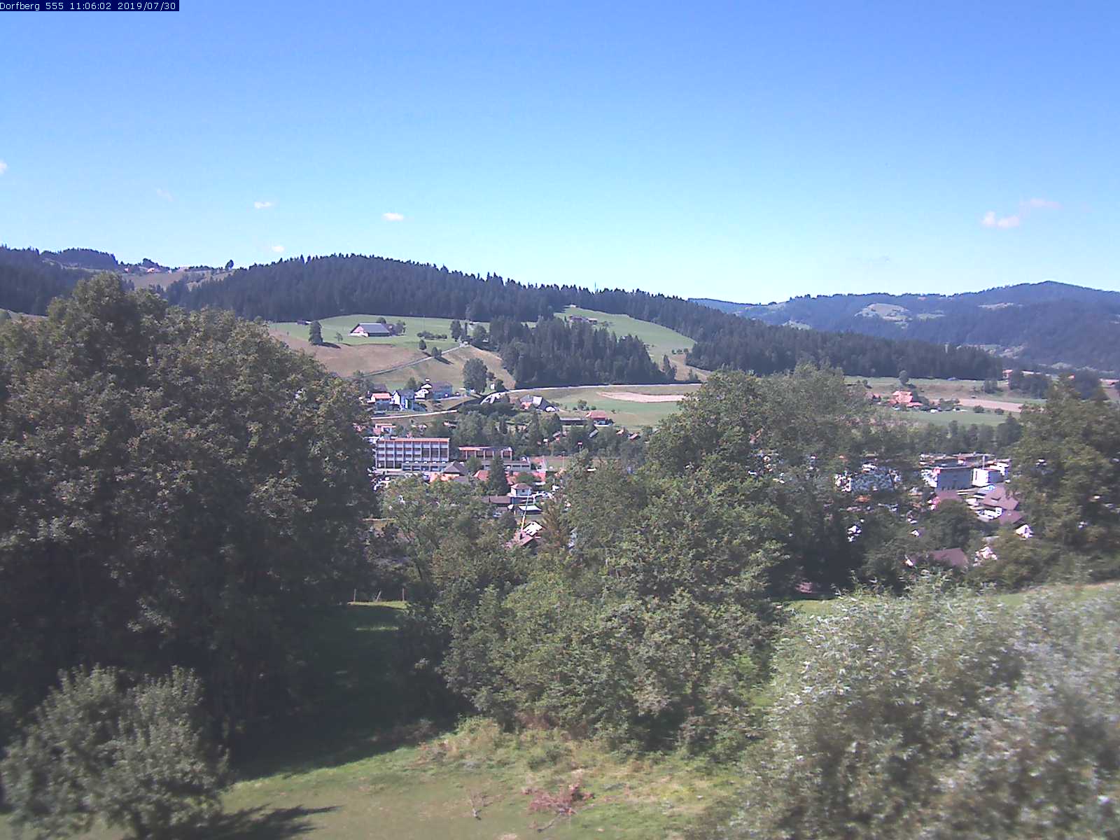 Webcam-Bild: Aussicht vom Dorfberg in Langnau 20190730-110601