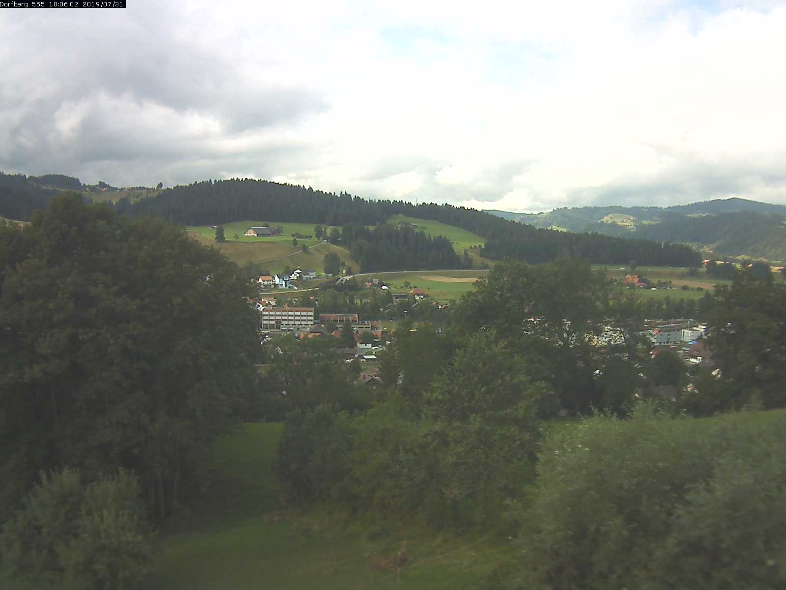 Webcam-Bild: Aussicht vom Dorfberg in Langnau 20190731-100601