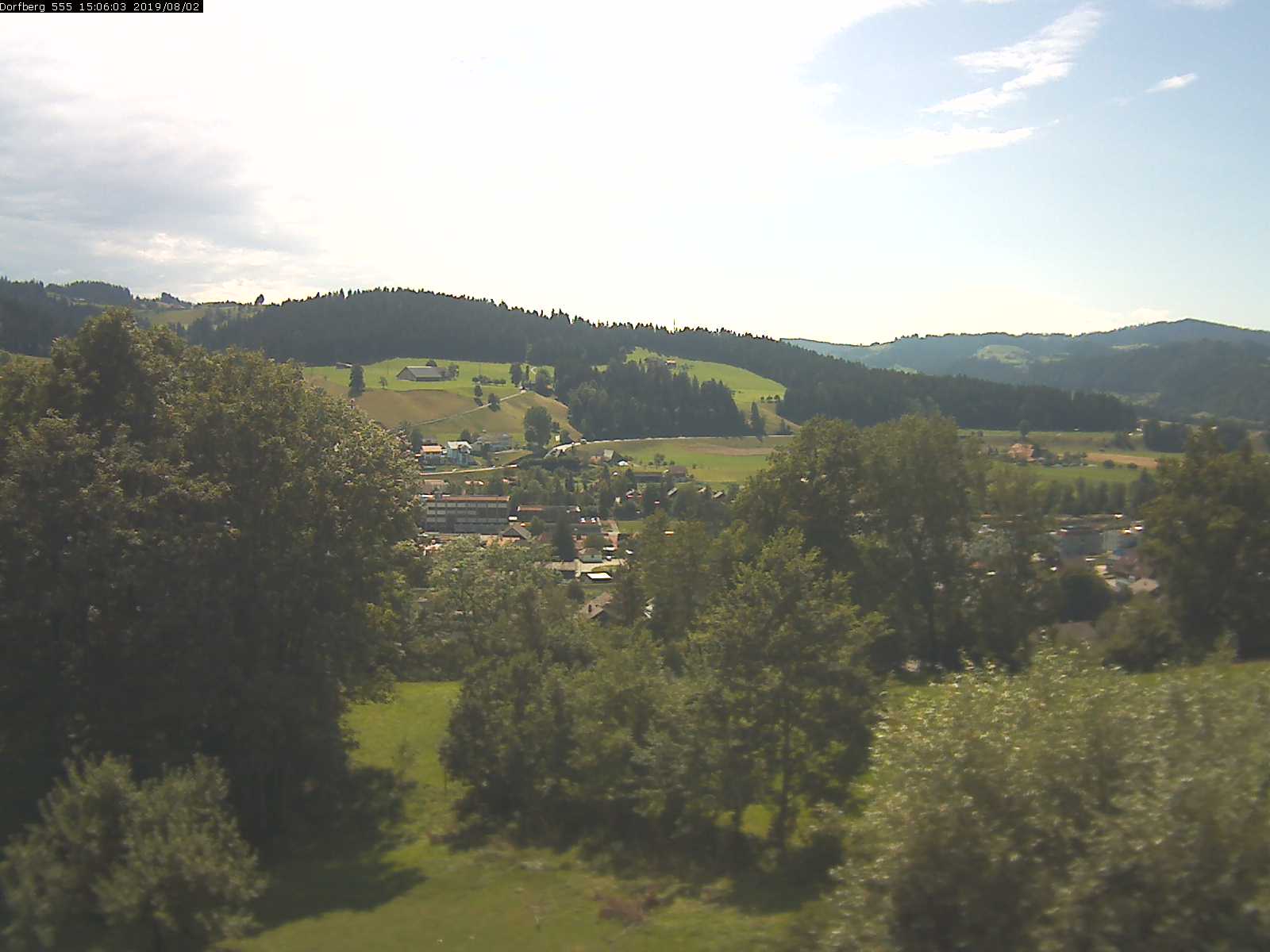 Webcam-Bild: Aussicht vom Dorfberg in Langnau 20190802-150601