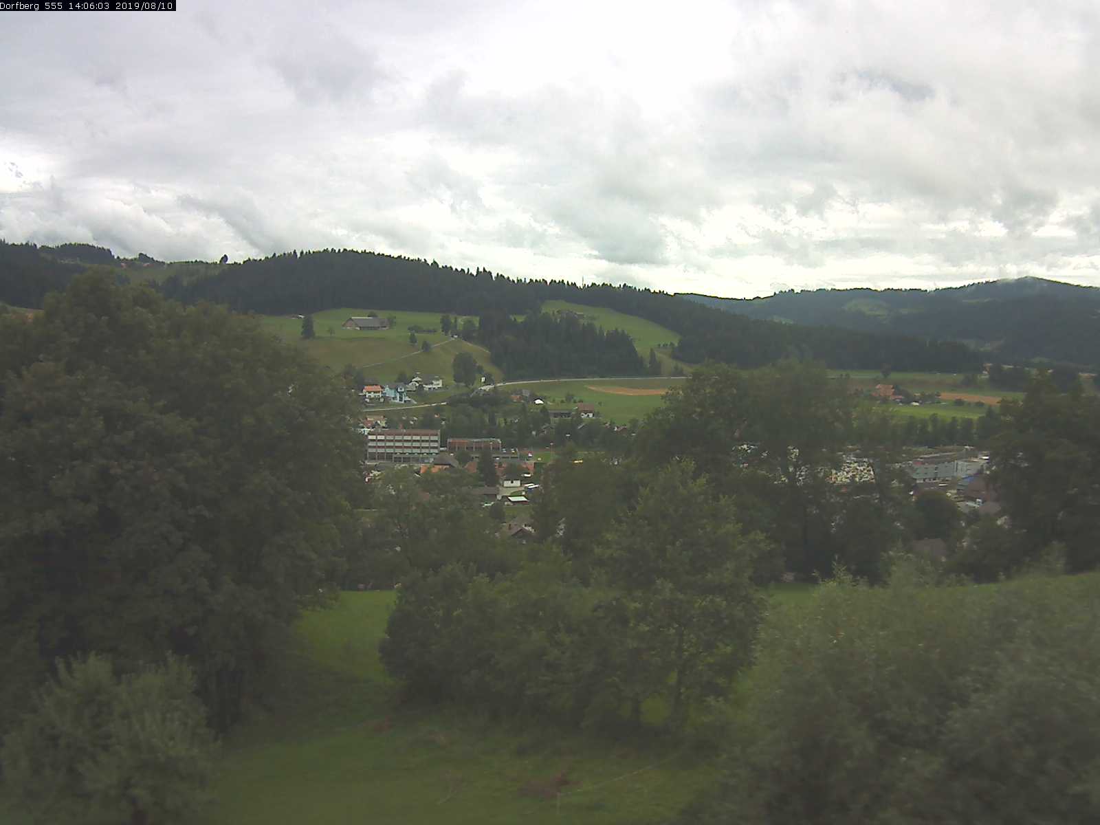 Webcam-Bild: Aussicht vom Dorfberg in Langnau 20190810-140601