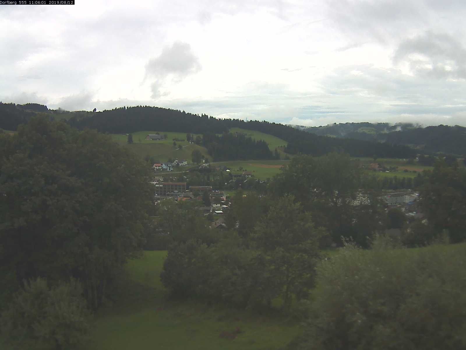Webcam-Bild: Aussicht vom Dorfberg in Langnau 20190812-110601