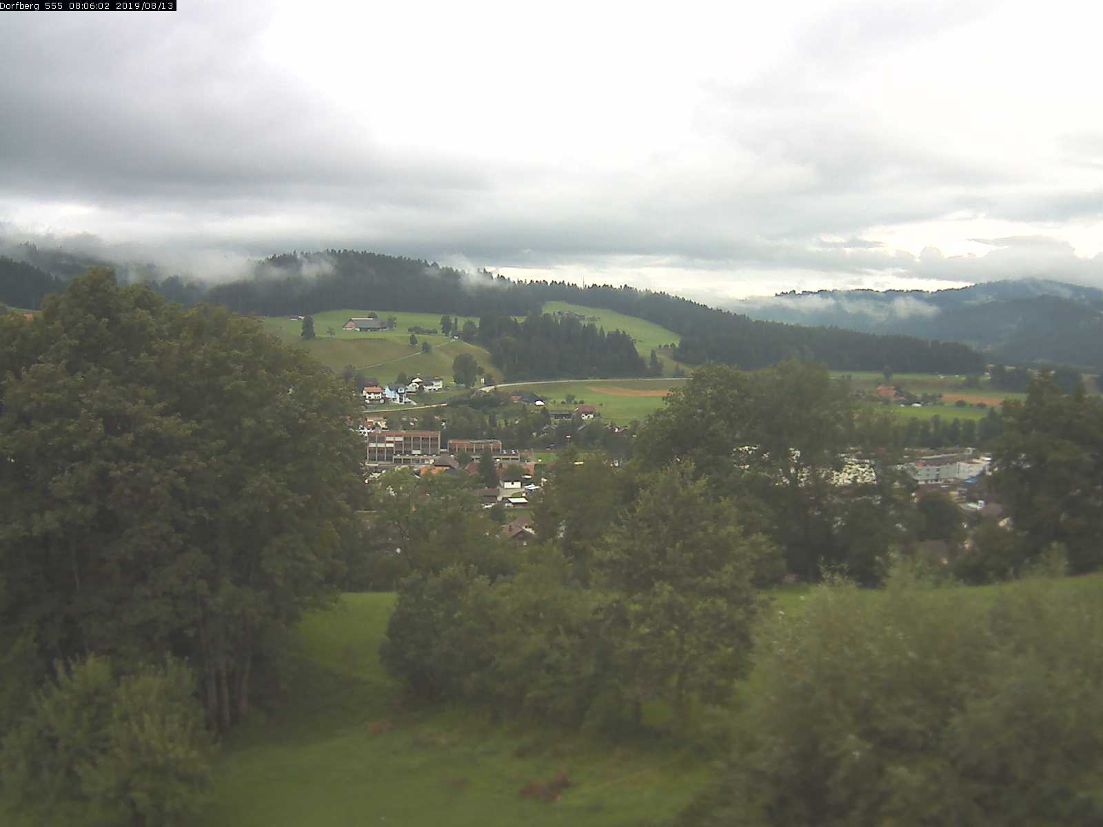 Webcam-Bild: Aussicht vom Dorfberg in Langnau 20190813-080601