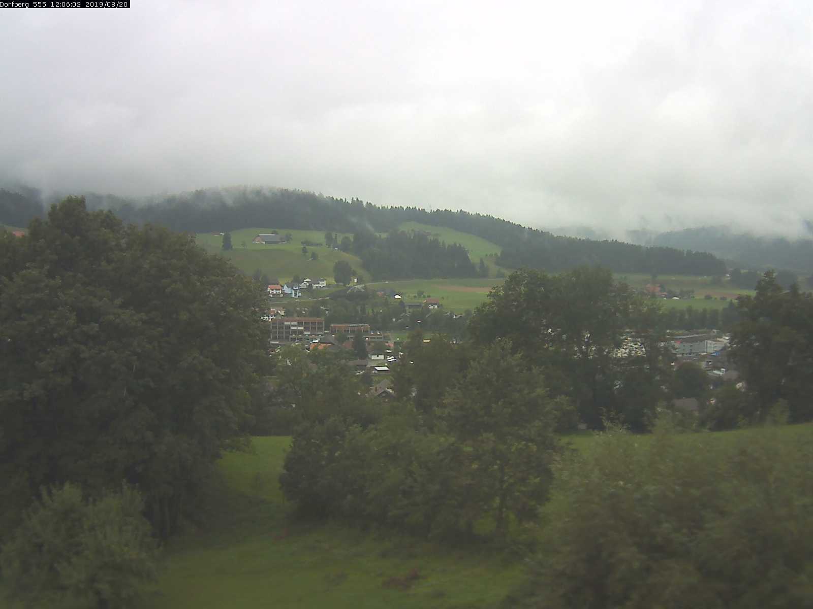 Webcam-Bild: Aussicht vom Dorfberg in Langnau 20190820-120601