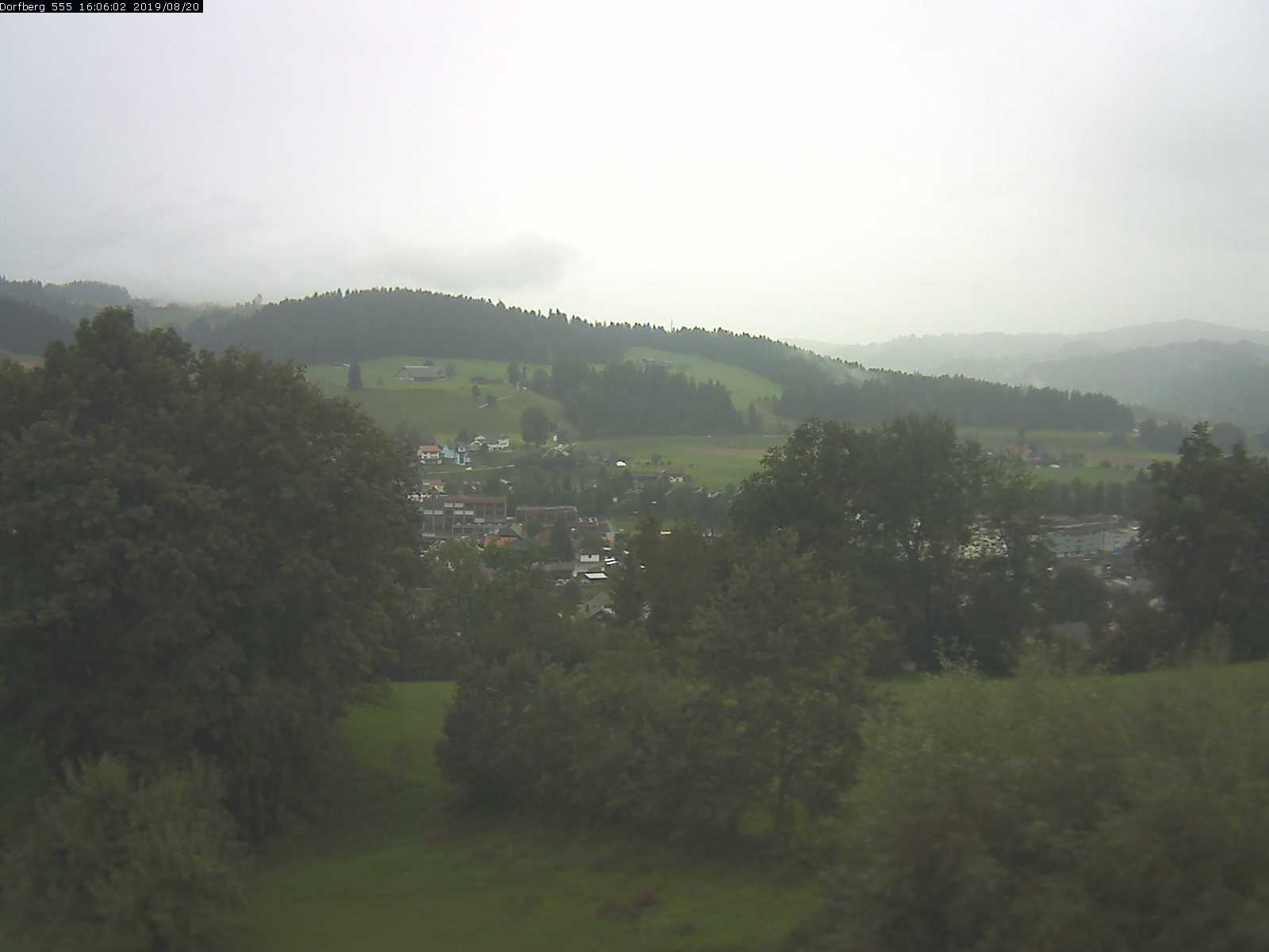 Webcam-Bild: Aussicht vom Dorfberg in Langnau 20190820-160601