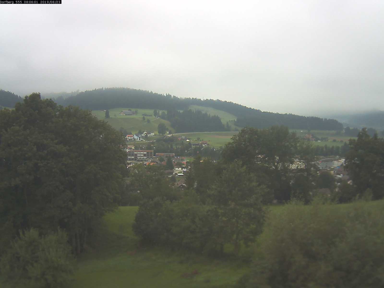 Webcam-Bild: Aussicht vom Dorfberg in Langnau 20190823-080601