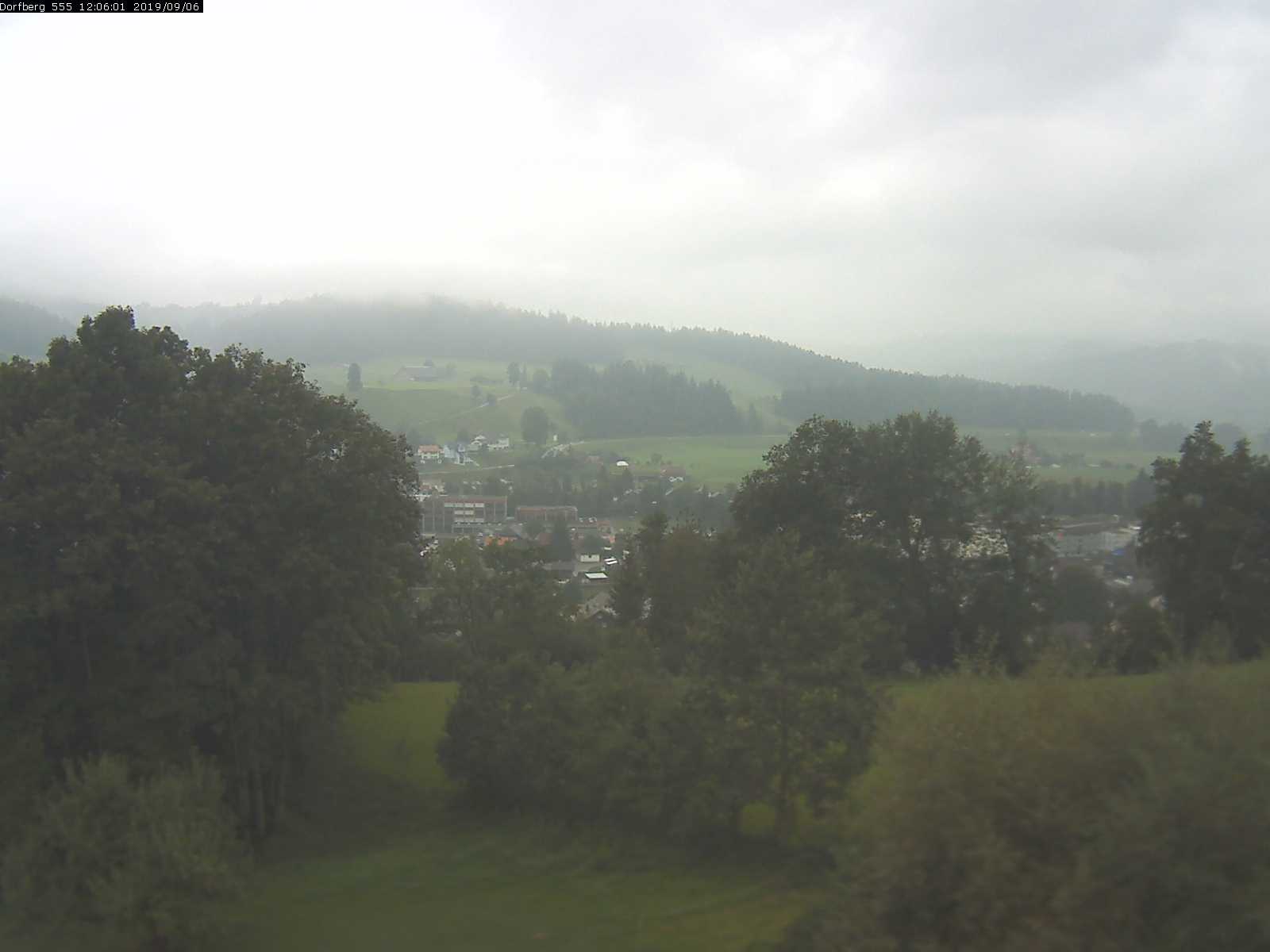 Webcam-Bild: Aussicht vom Dorfberg in Langnau 20190906-120601