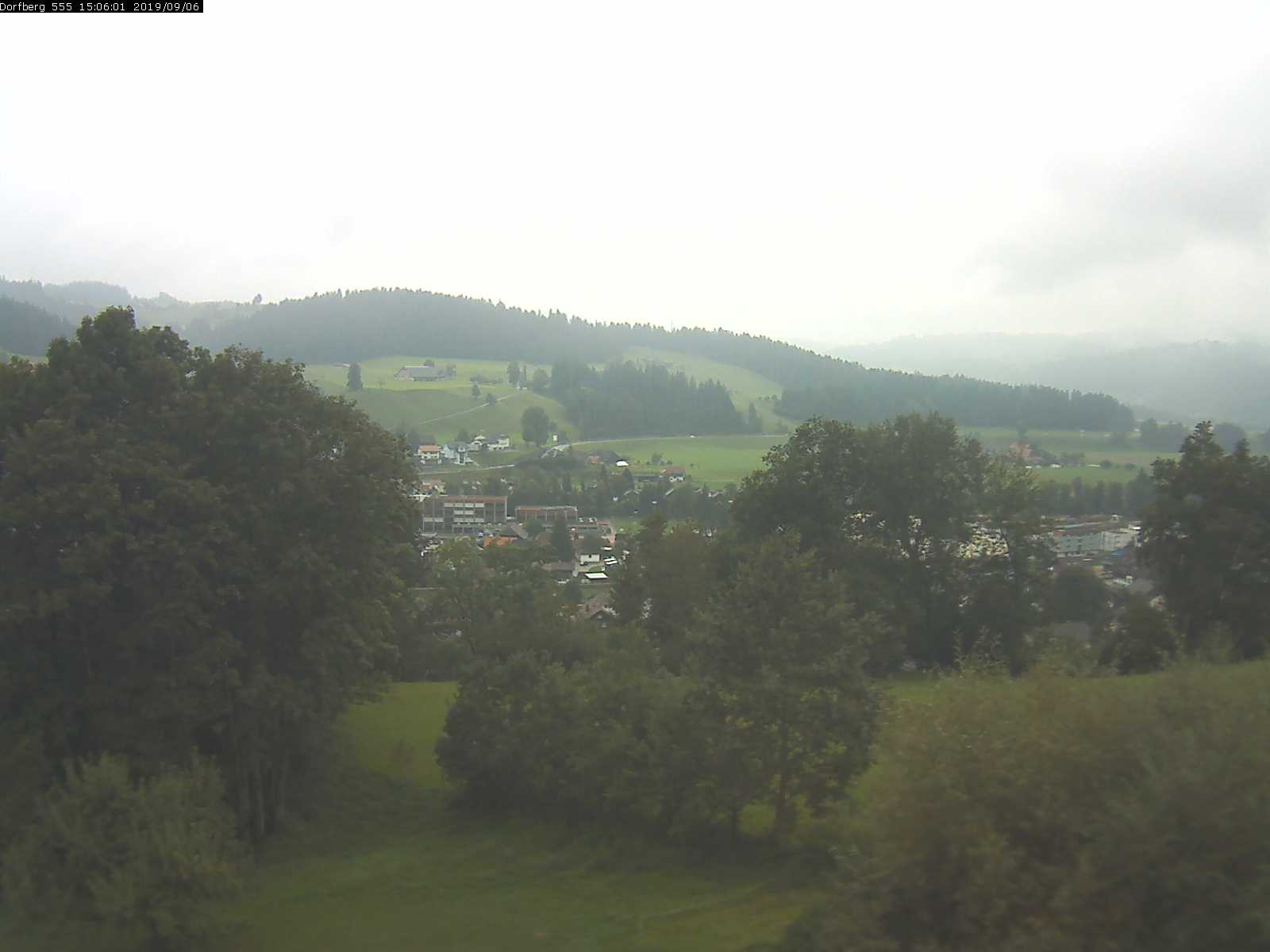 Webcam-Bild: Aussicht vom Dorfberg in Langnau 20190906-150601