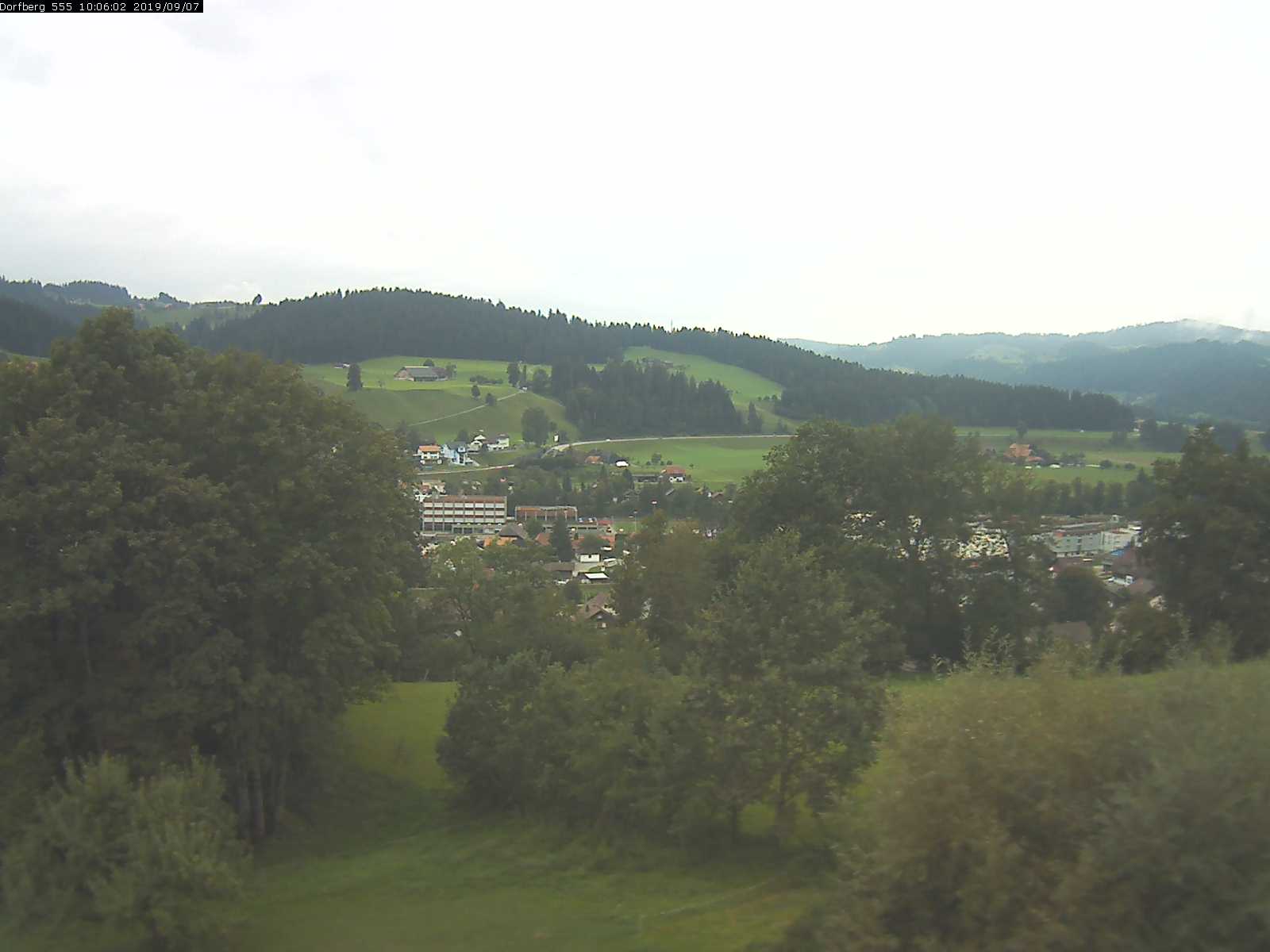 Webcam-Bild: Aussicht vom Dorfberg in Langnau 20190907-100601