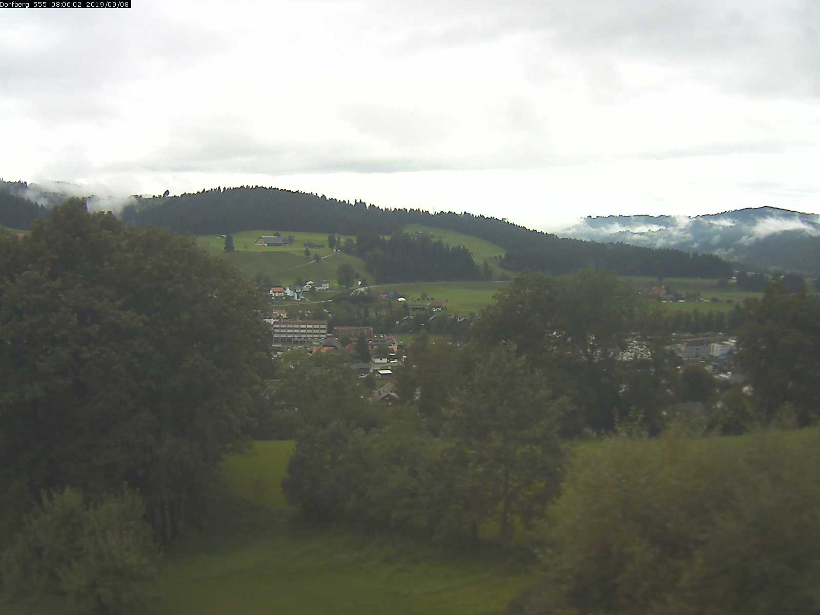 Webcam-Bild: Aussicht vom Dorfberg in Langnau 20190908-080602