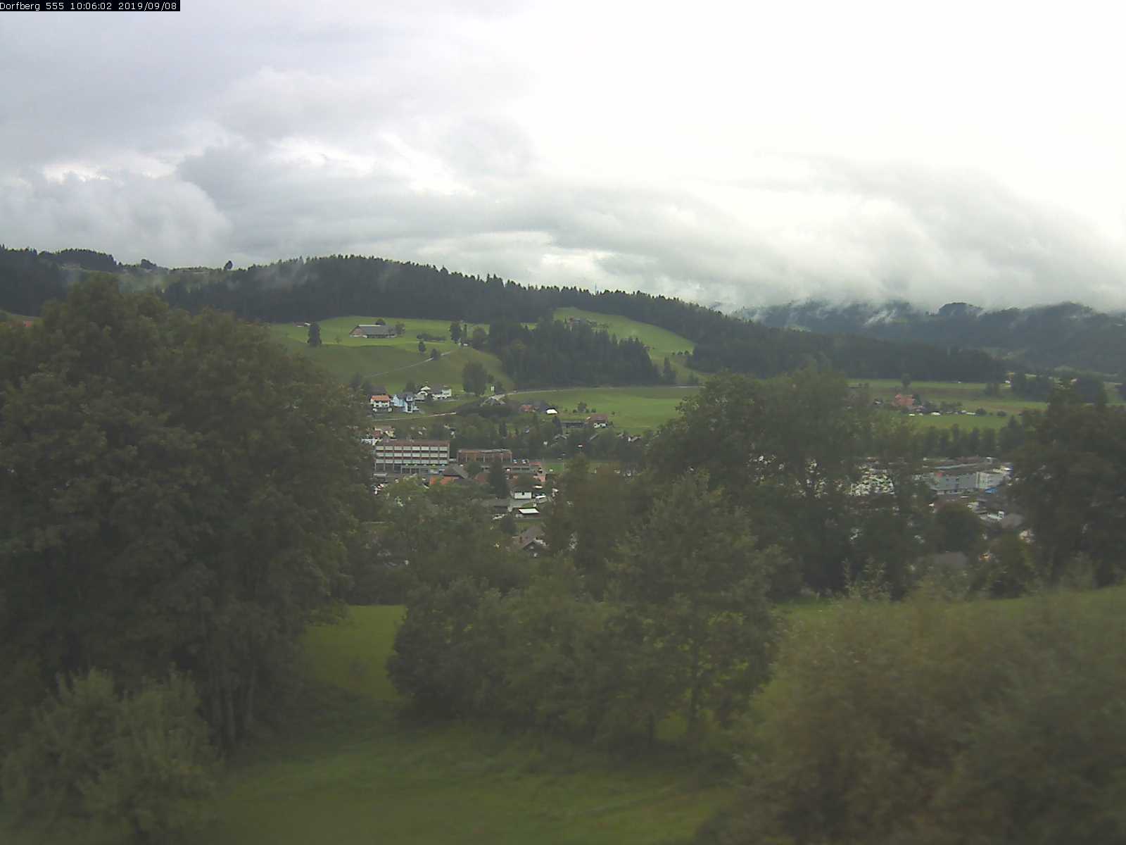 Webcam-Bild: Aussicht vom Dorfberg in Langnau 20190908-100602