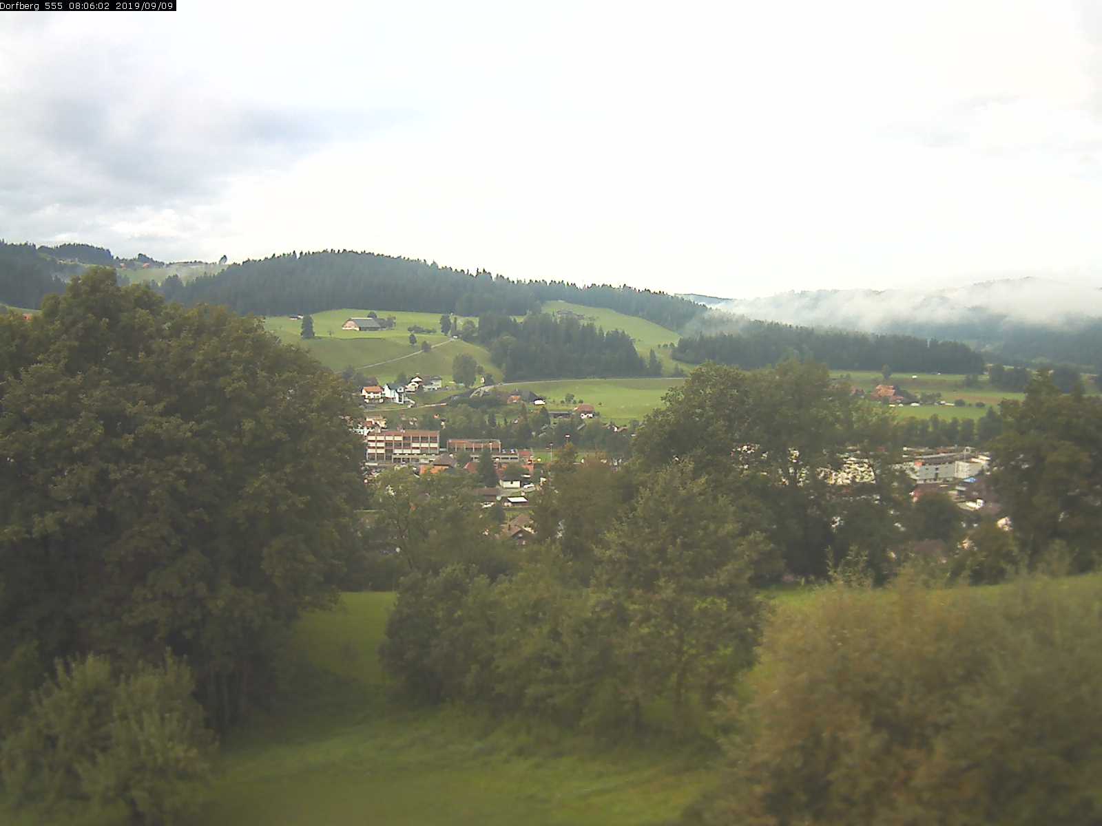 Webcam-Bild: Aussicht vom Dorfberg in Langnau 20190909-080601