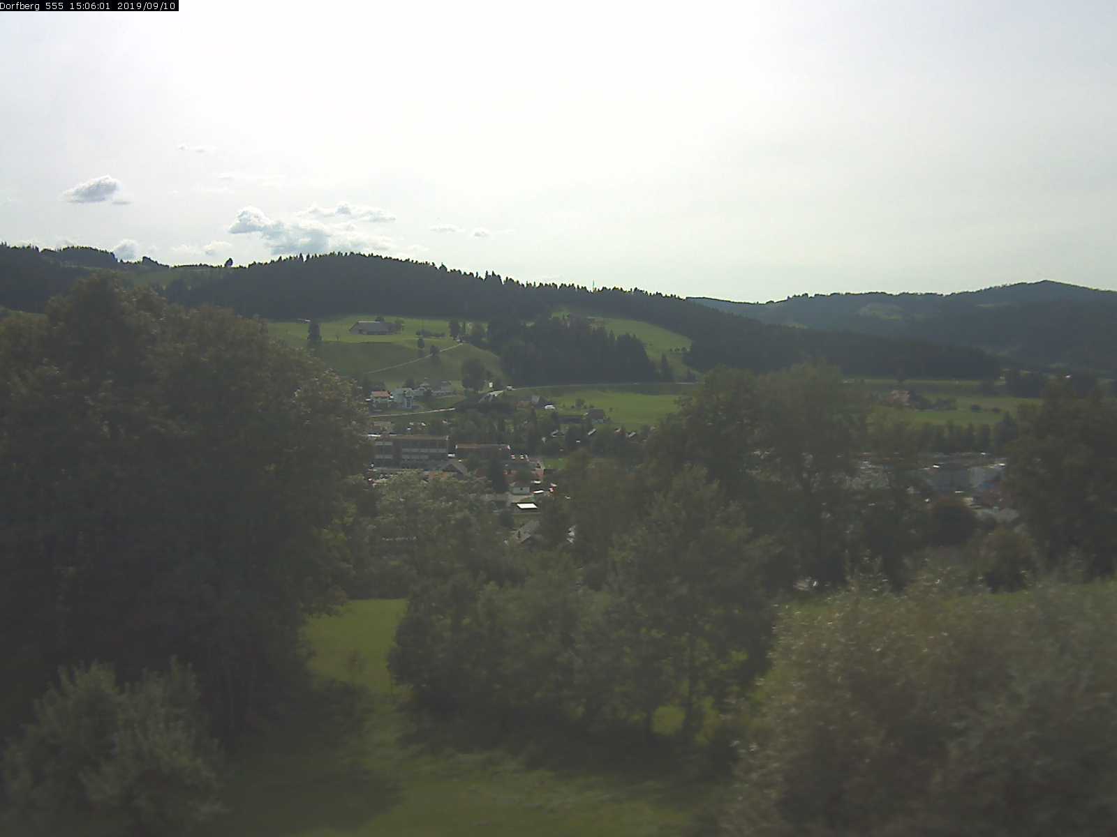 Webcam-Bild: Aussicht vom Dorfberg in Langnau 20190910-150601