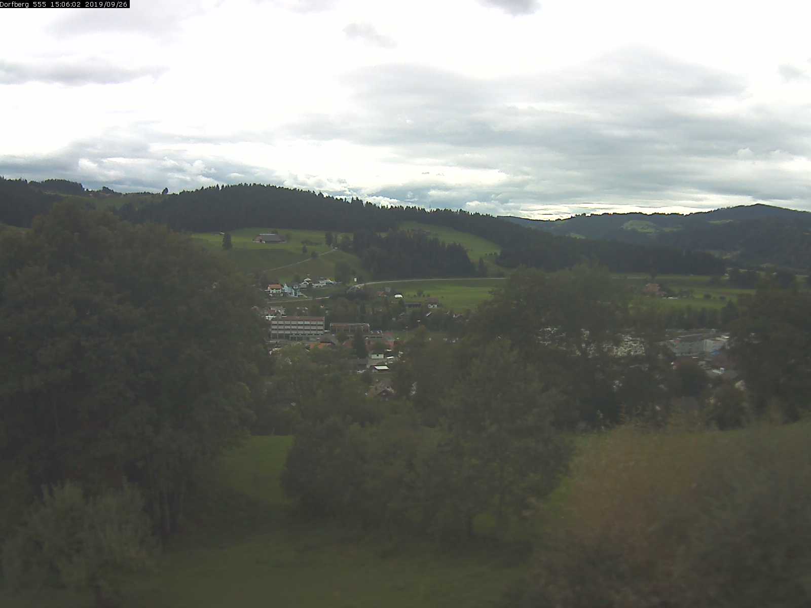 Webcam-Bild: Aussicht vom Dorfberg in Langnau 20190926-150601