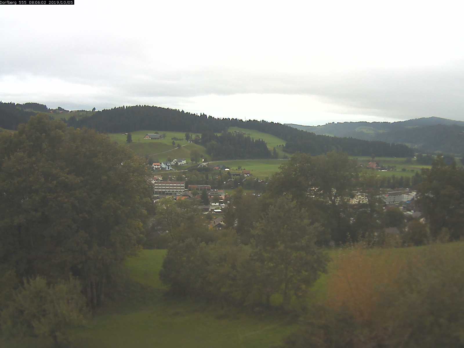 Webcam-Bild: Aussicht vom Dorfberg in Langnau 20191005-080601