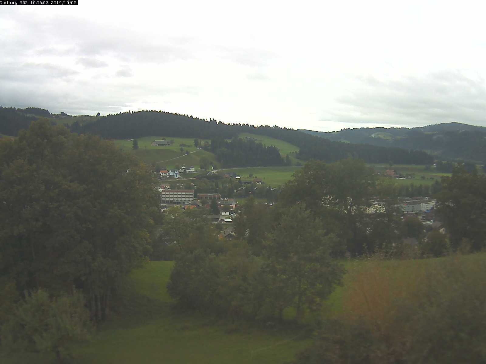 Webcam-Bild: Aussicht vom Dorfberg in Langnau 20191005-100601