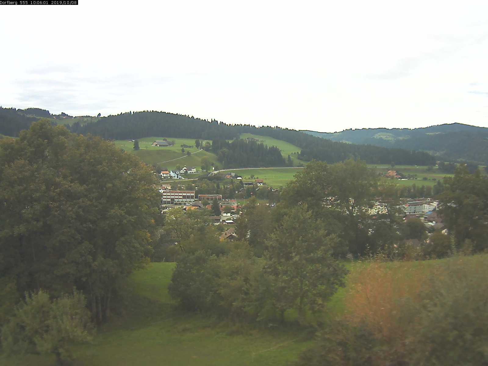 Webcam-Bild: Aussicht vom Dorfberg in Langnau 20191008-100601