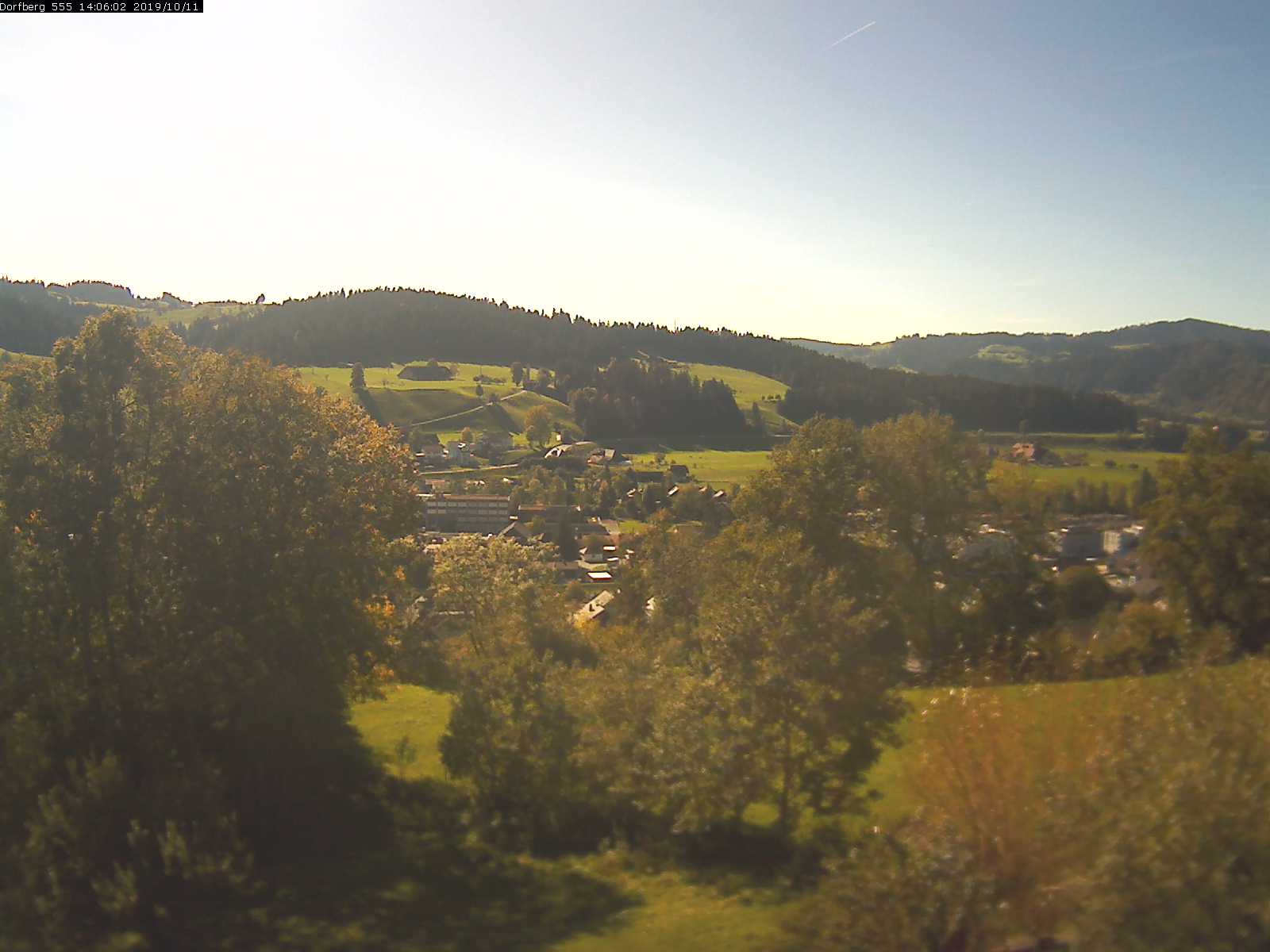 Webcam-Bild: Aussicht vom Dorfberg in Langnau 20191011-140601