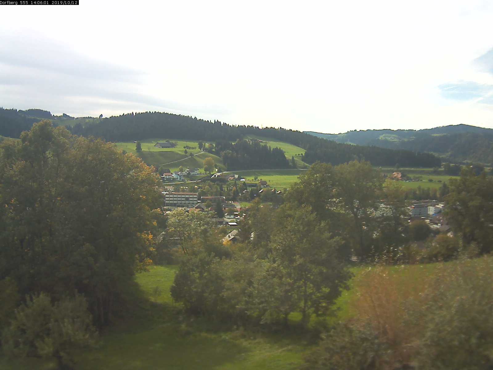 Webcam-Bild: Aussicht vom Dorfberg in Langnau 20191012-140601