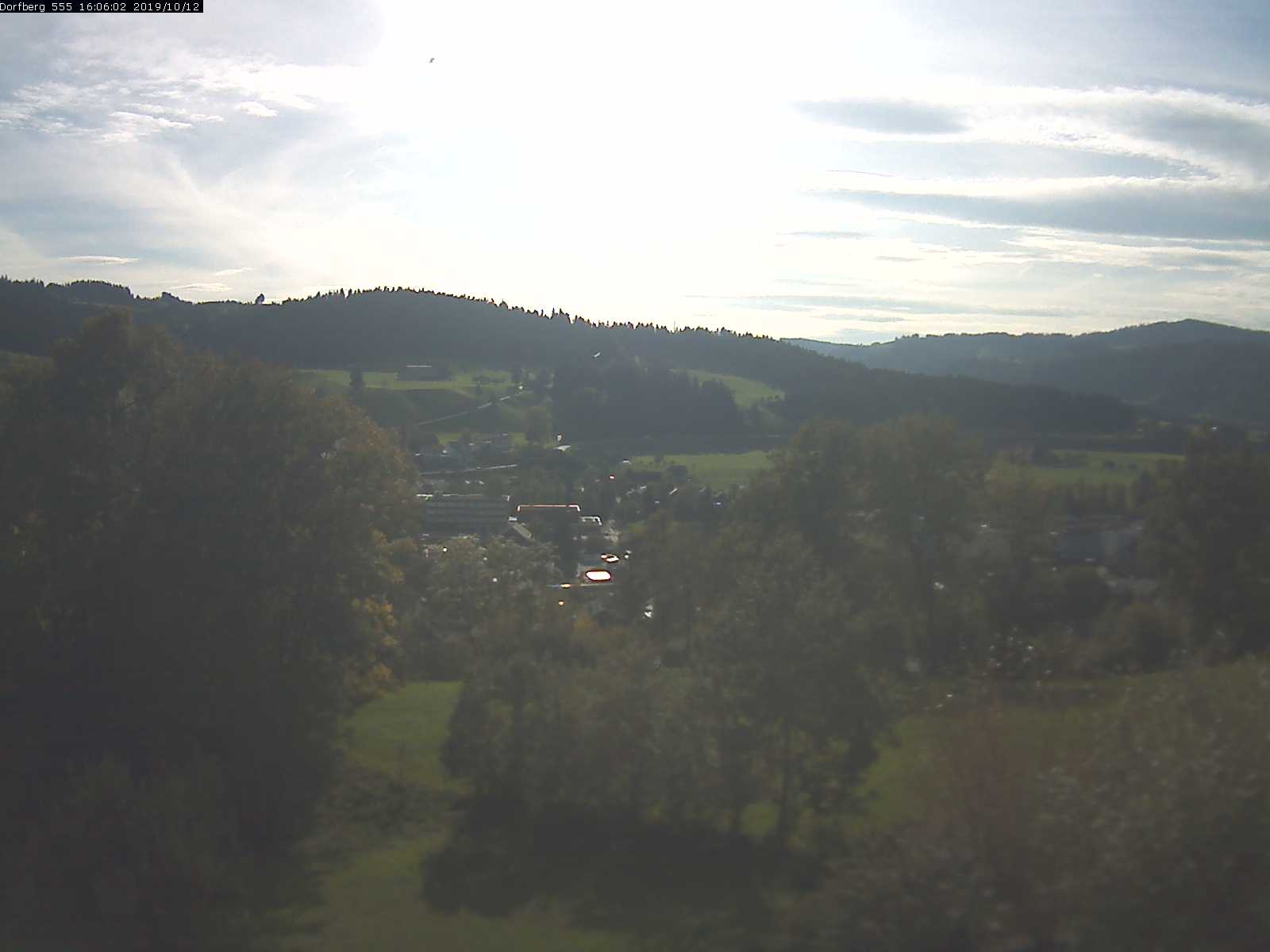 Webcam-Bild: Aussicht vom Dorfberg in Langnau 20191012-160601