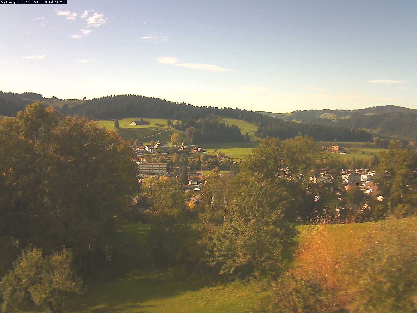 Webcam-Bild: Aussicht vom Dorfberg in Langnau 20191013-110601